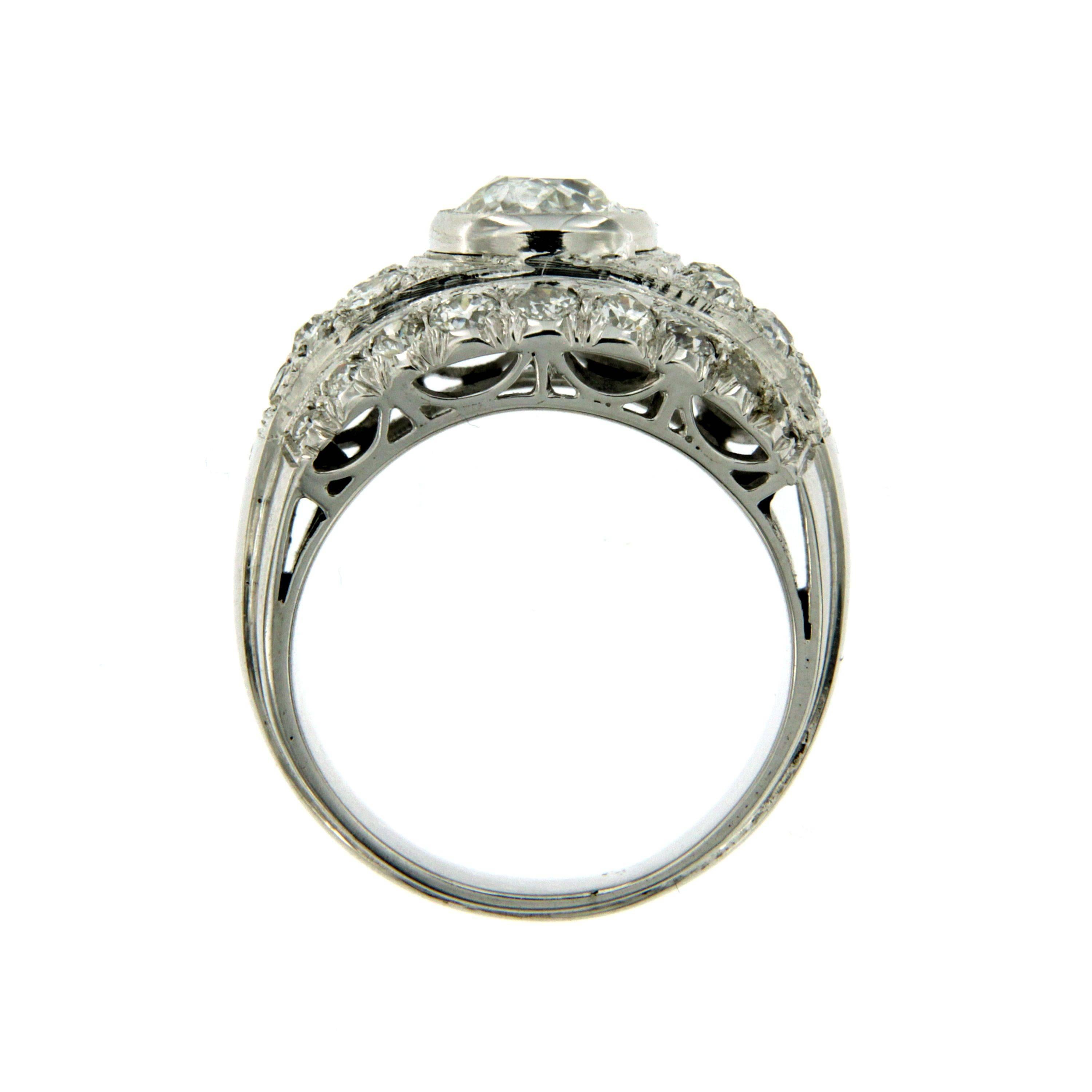 Women's or Men's 1950s Diamond 4.30 Carat Gold Ring