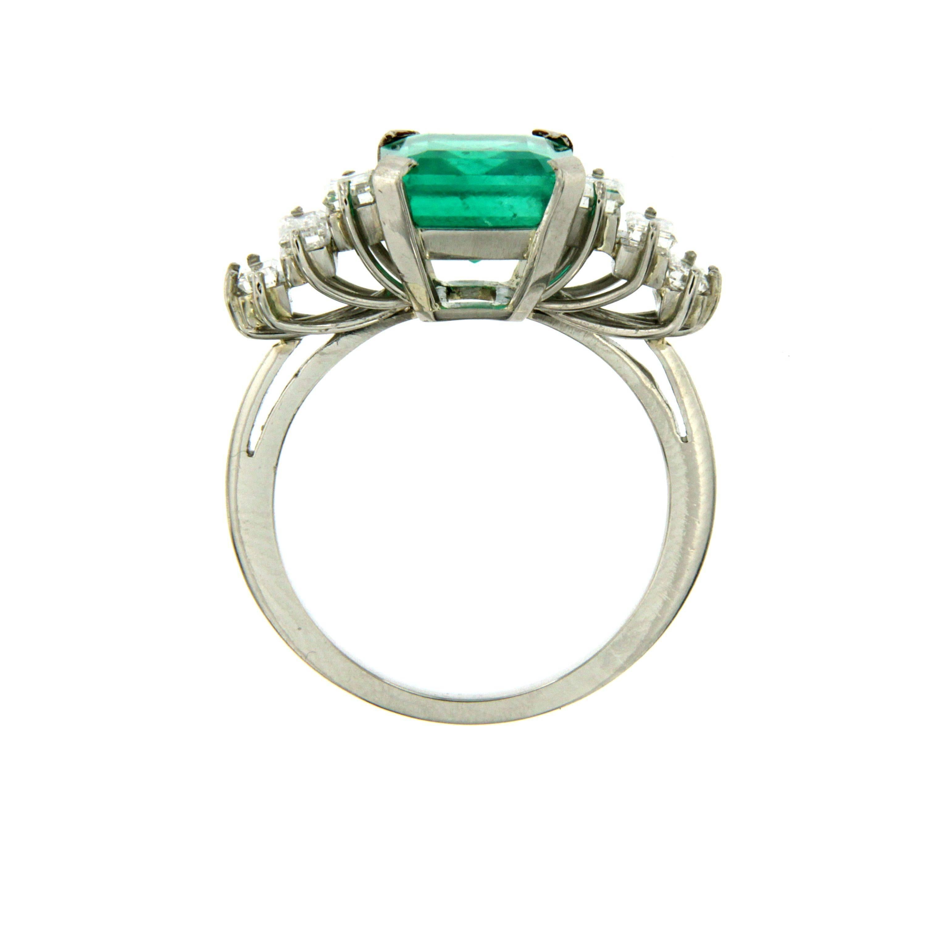 Art Deco Certified 3.25 Carat Colombian Emerald Diamond Platinum Ring 1