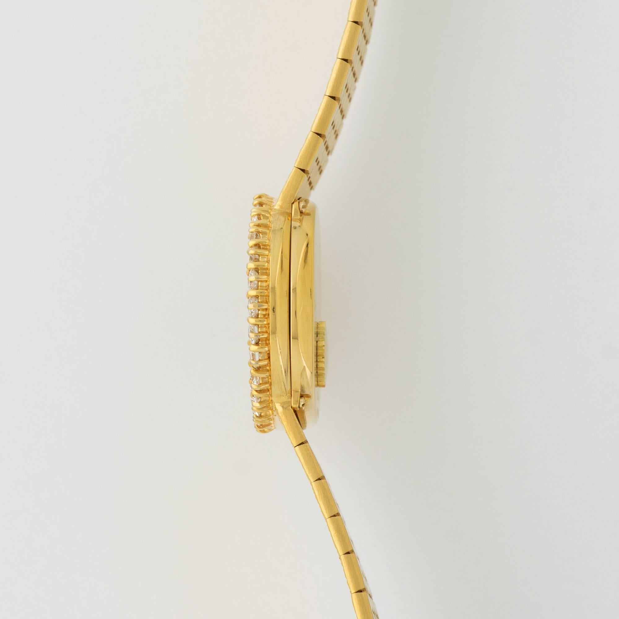Modern Piaget Ladies Yellow Gold Diamond Onyx Bracelet, circa 1970s