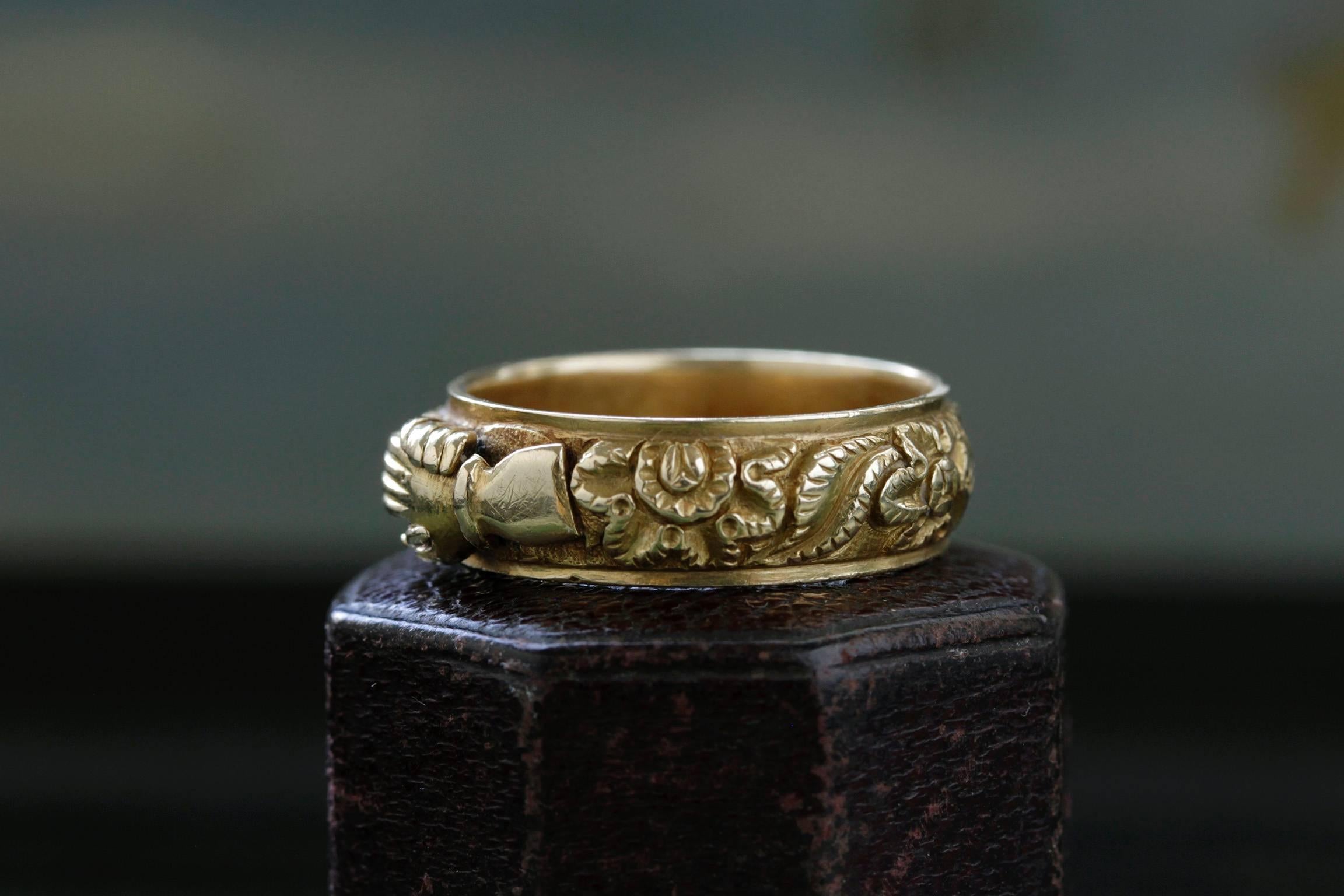 clasping hands ring