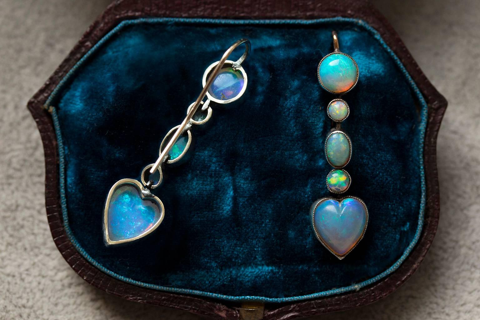 Edwardian Opal Heart Drop Earrings In Good Condition For Sale In New York, NY