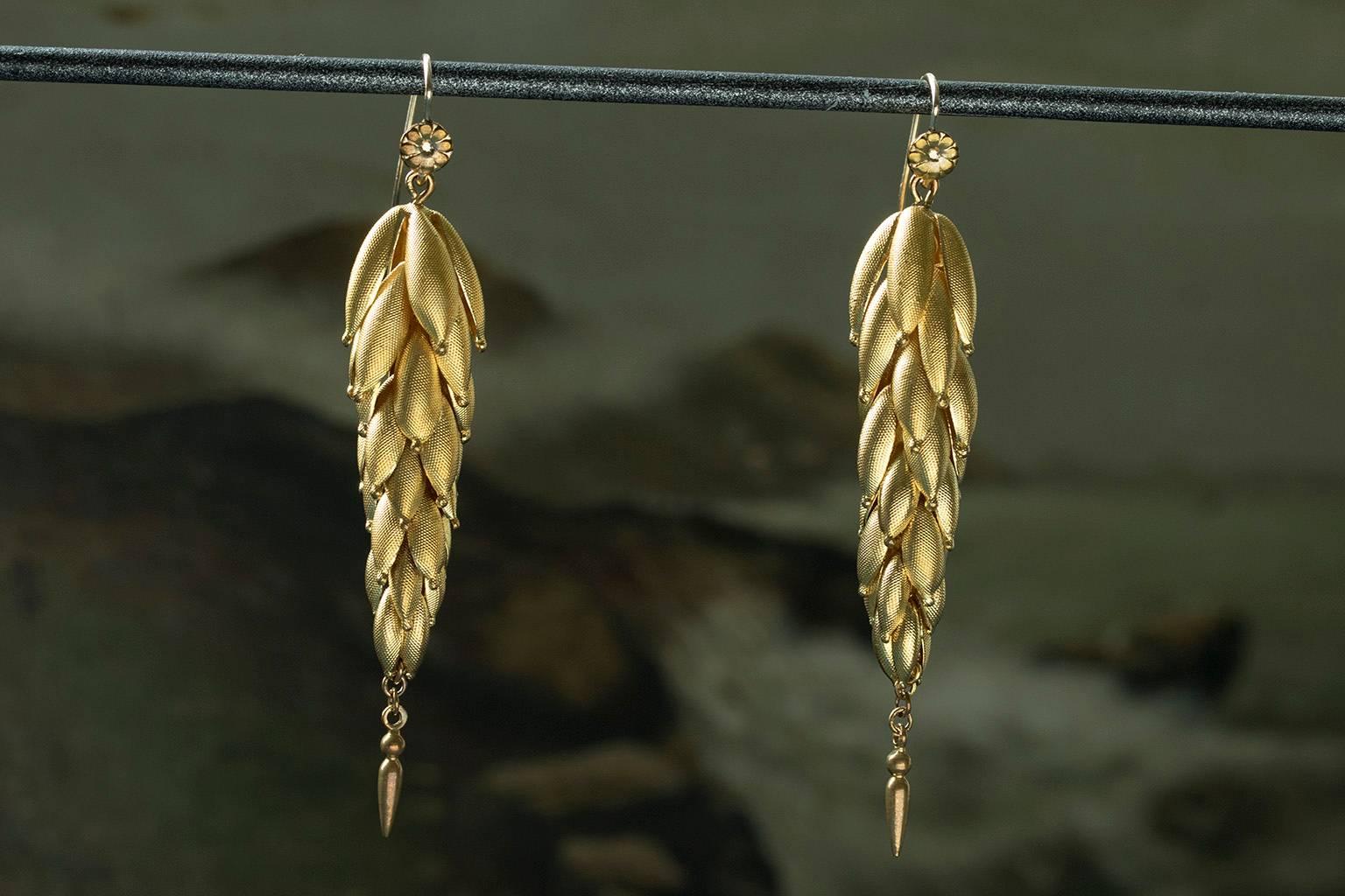 C.1860. A gorgeous pair of Victorian Pinchbeck drop earrings. The earrings are beautifully made in the shape of wheat sheaf, and give great movement when worn. Wheat in Victorian symbolism represents resurrection. These are lightweight, and the ear
