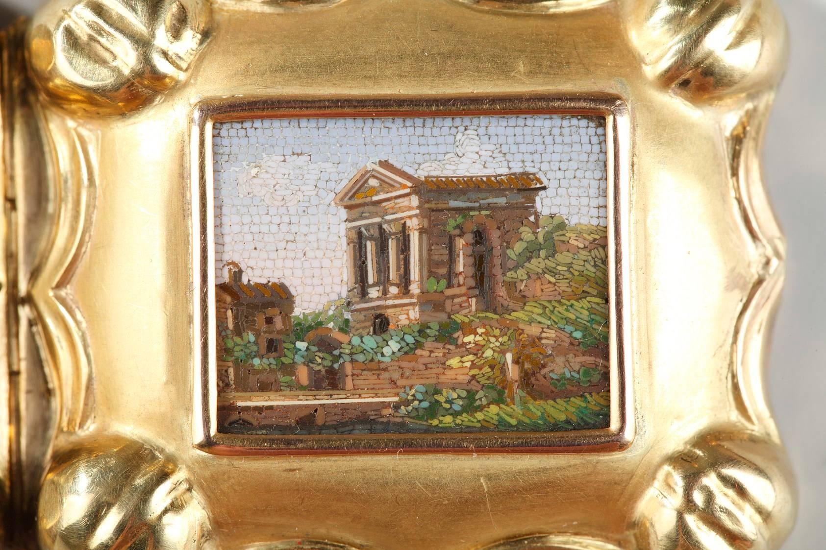 Empire Gold and Micromosaic Bracelet, First Part of the 19th Century For Sale