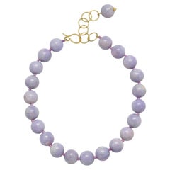 Collar de Faye Kim con cuentas de jade lavanda y oro de 18 quilates, con una extensión de 2"