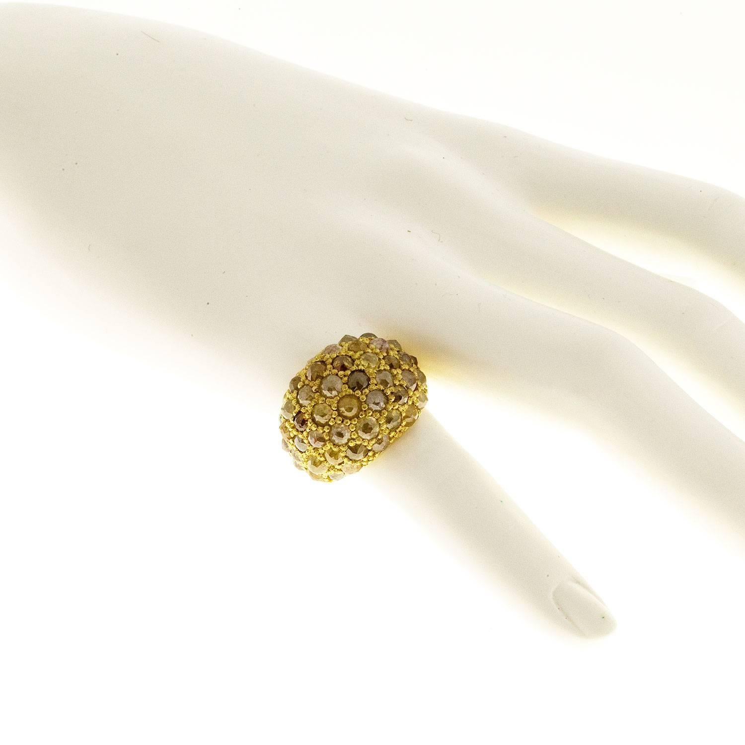 Faye Kim Rose Cut Milky Diamond Gold Dome Ring In New Condition In Westport, CT