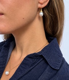 Faye Kim 18 Karat Gold White Freshwater Pearl Earrings with Teardrop Cap