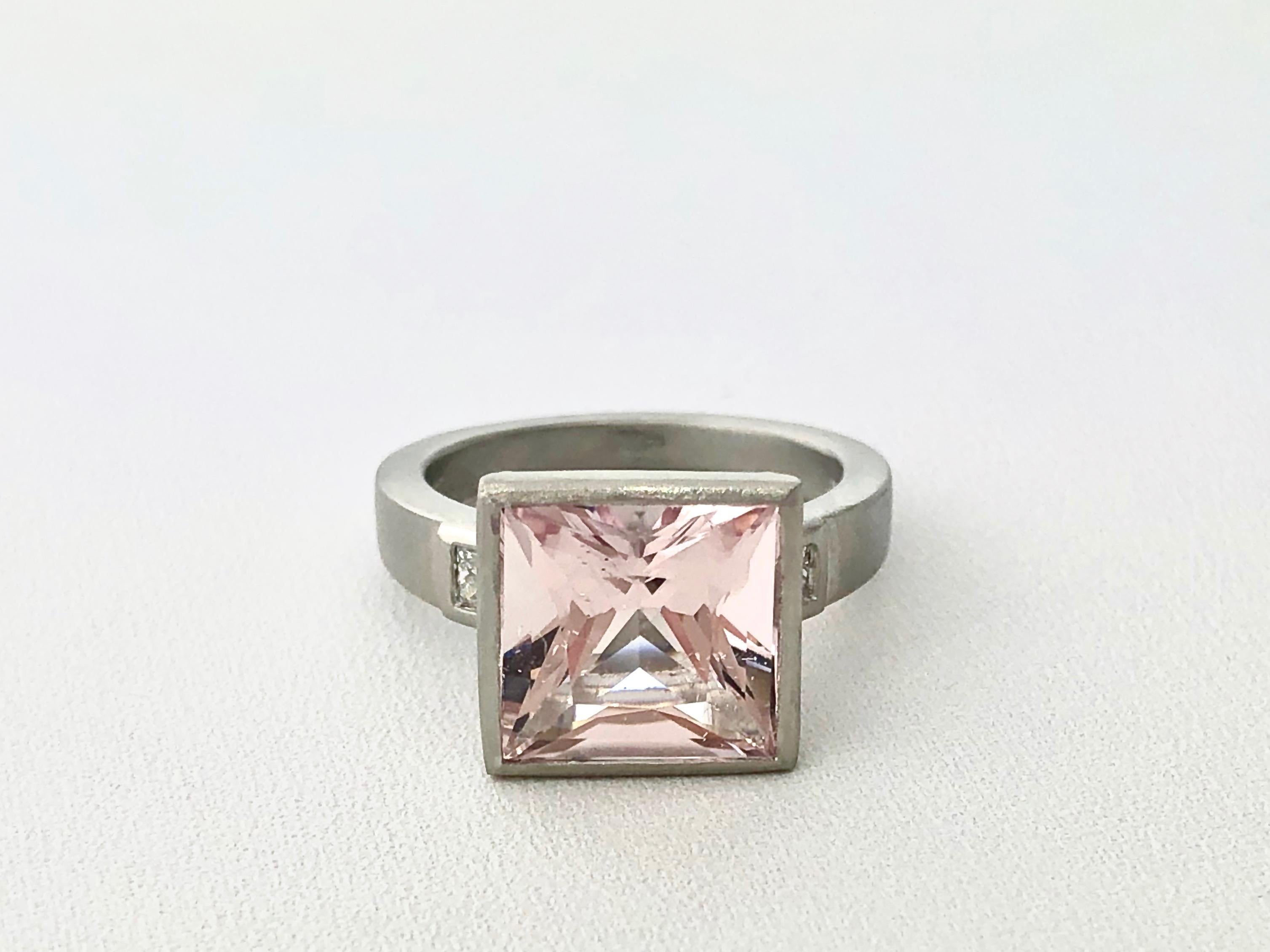 Contemporary Faye Kim Platinum Princess Cut 4.20 Carat Pink Morganite Ring with Diamonds