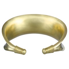 Faye Kim Bracelet manchette en or 18K, Design/One, USA