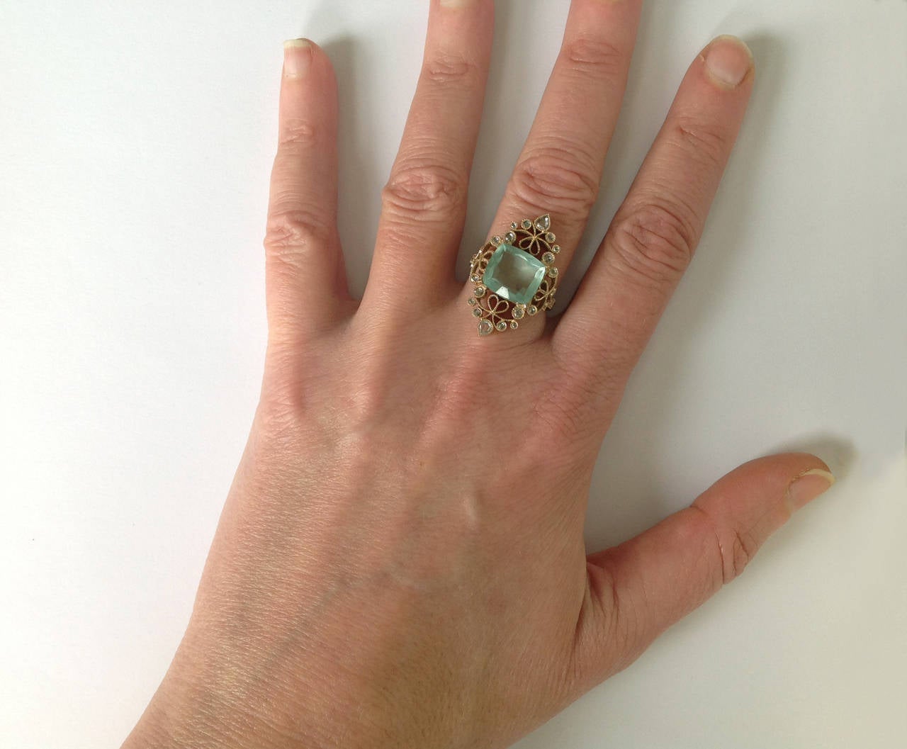 Dalben 4.50 Carat Aquamarine Diamond Gold Ring For Sale 1