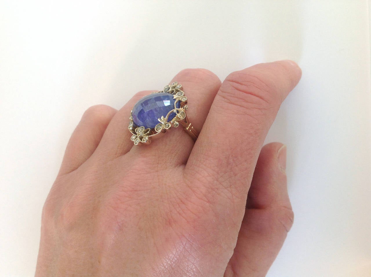 Dalben Tanzanite Diamond Gold Ring For Sale 3