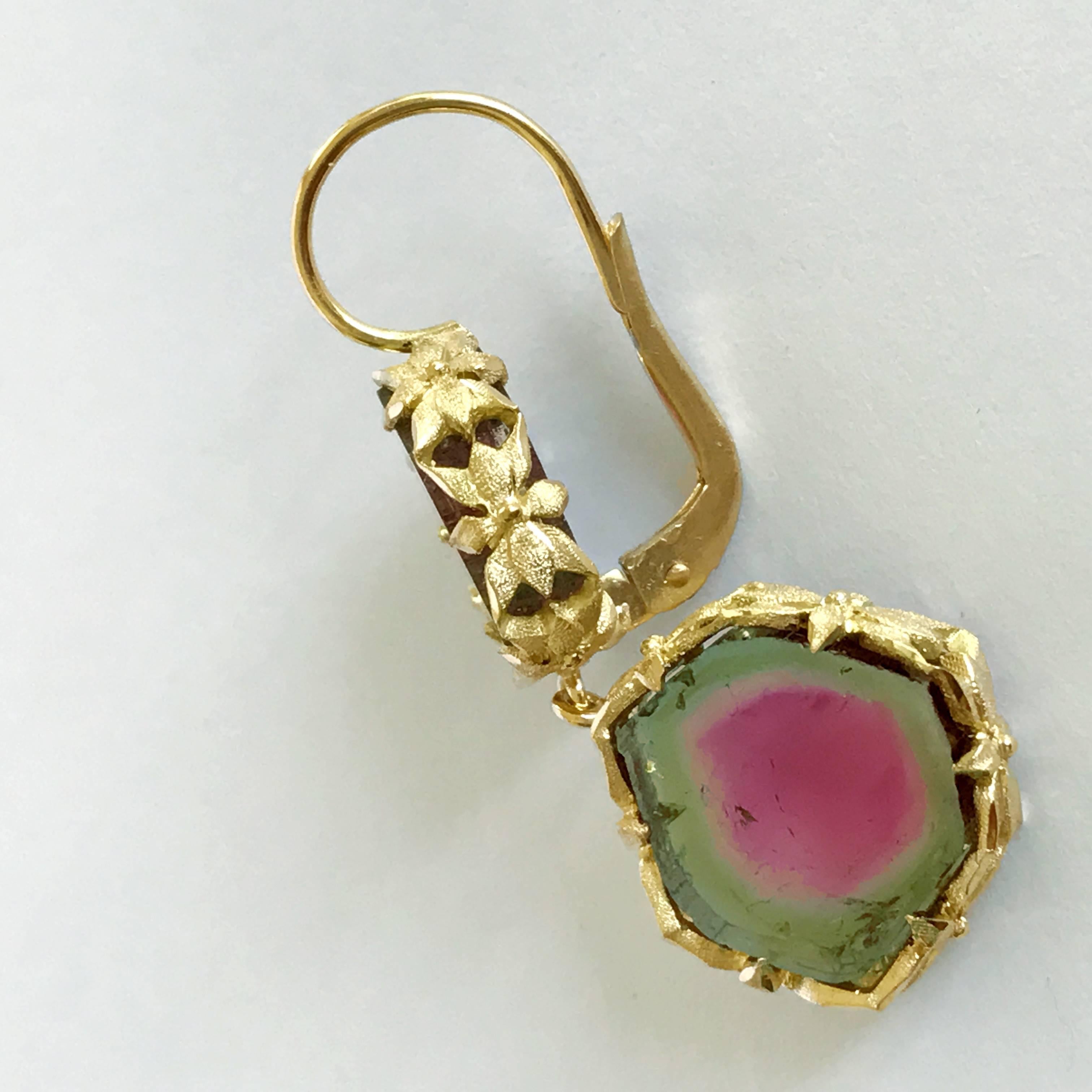 Dalben Watermelon Tourmaline Engraved Gold Dangle Earrings In New Condition In Como, IT