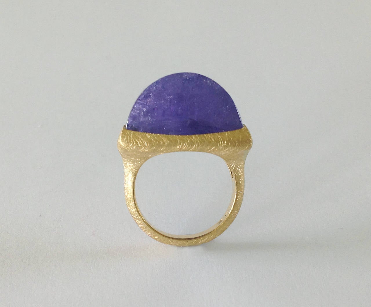 Women's Dalben One of a Kind Tanzanite Scratch Engraved Gold Ring