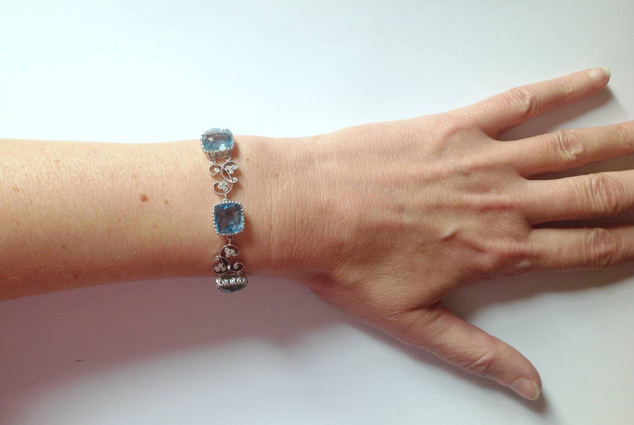 Bracelet d'aigue-marine et de diamant en or Dalben en vente 1