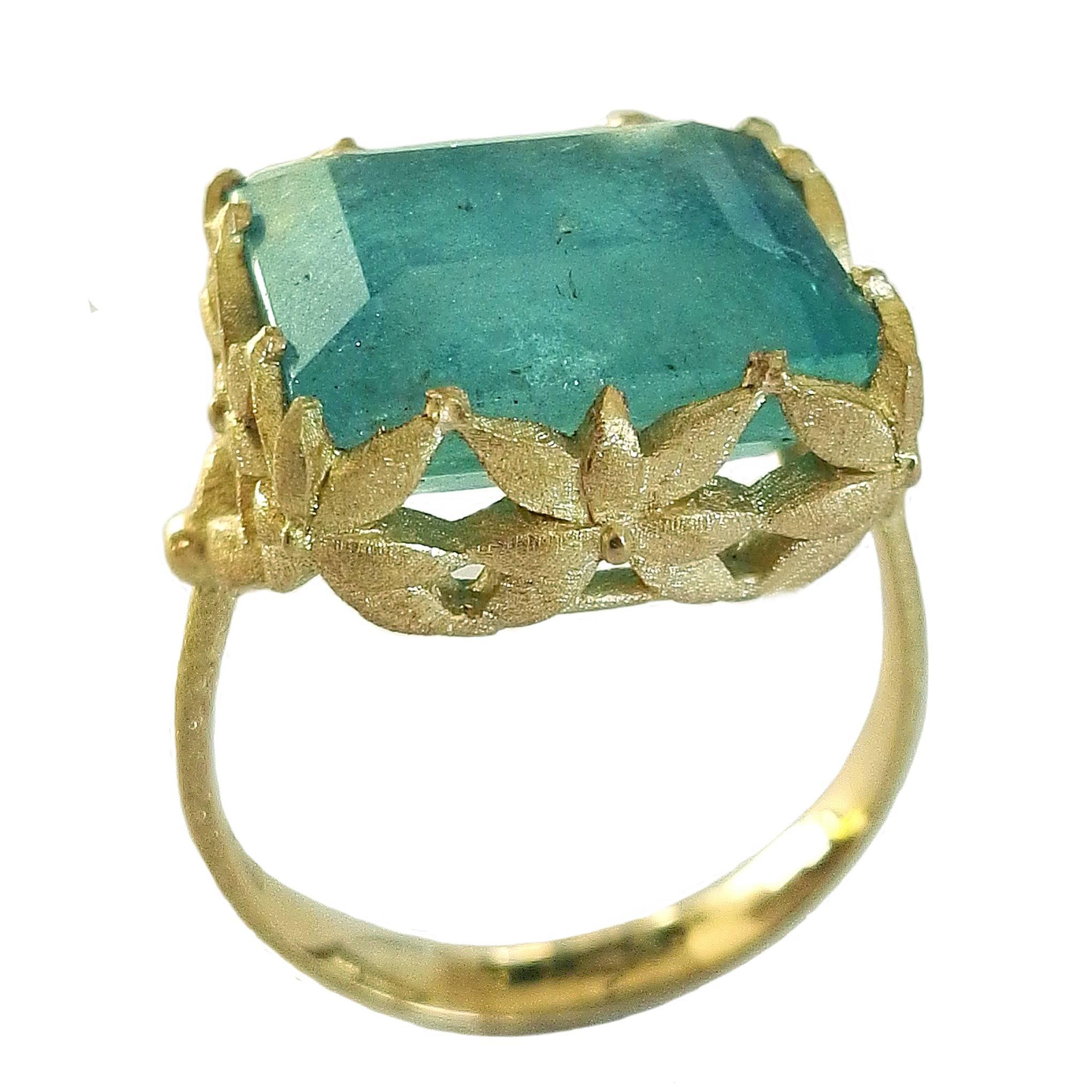Dalben Aquamarine Gold Ring