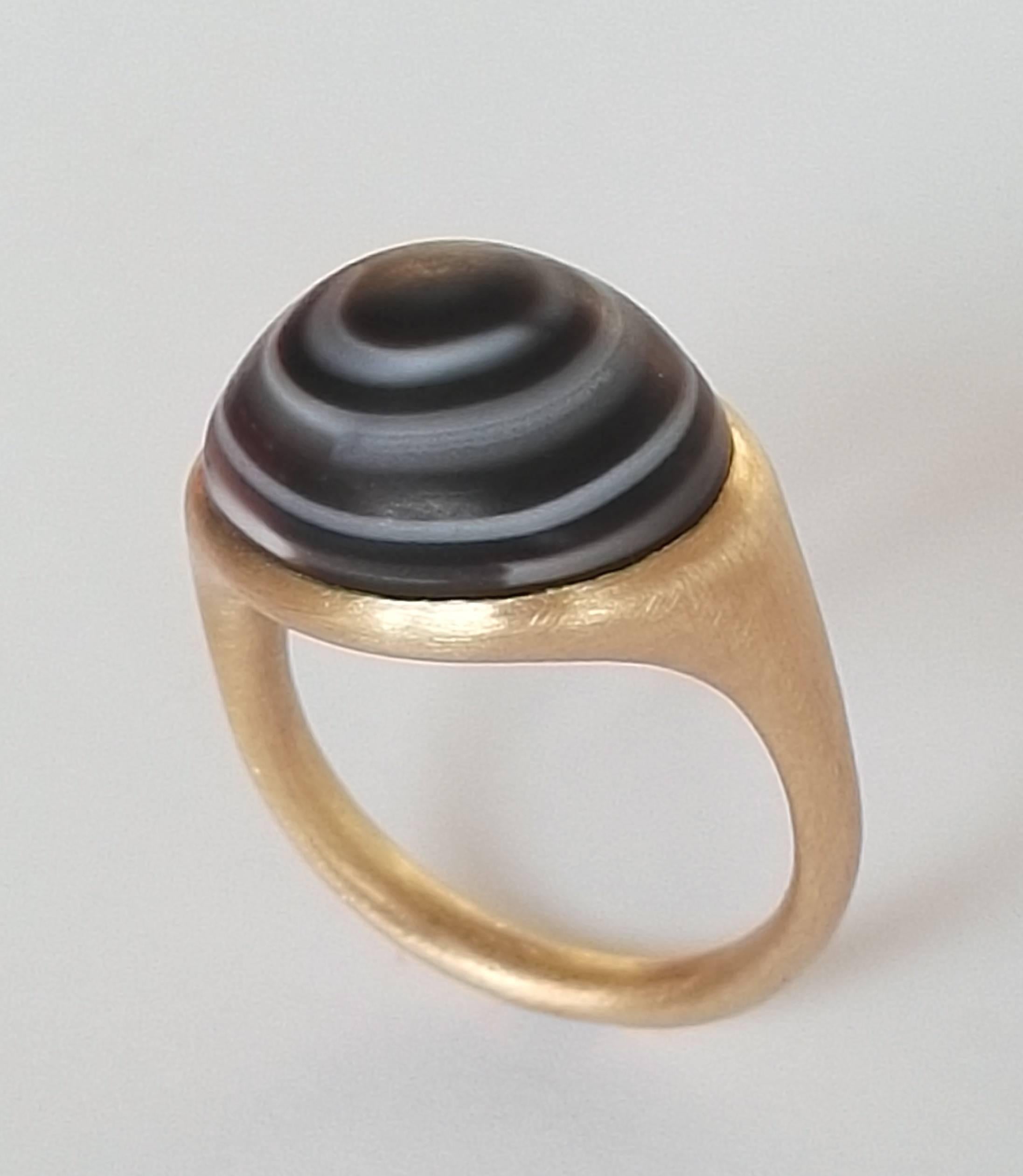 Dalben Unisex Banded Agate Gold Ring For Sale 1