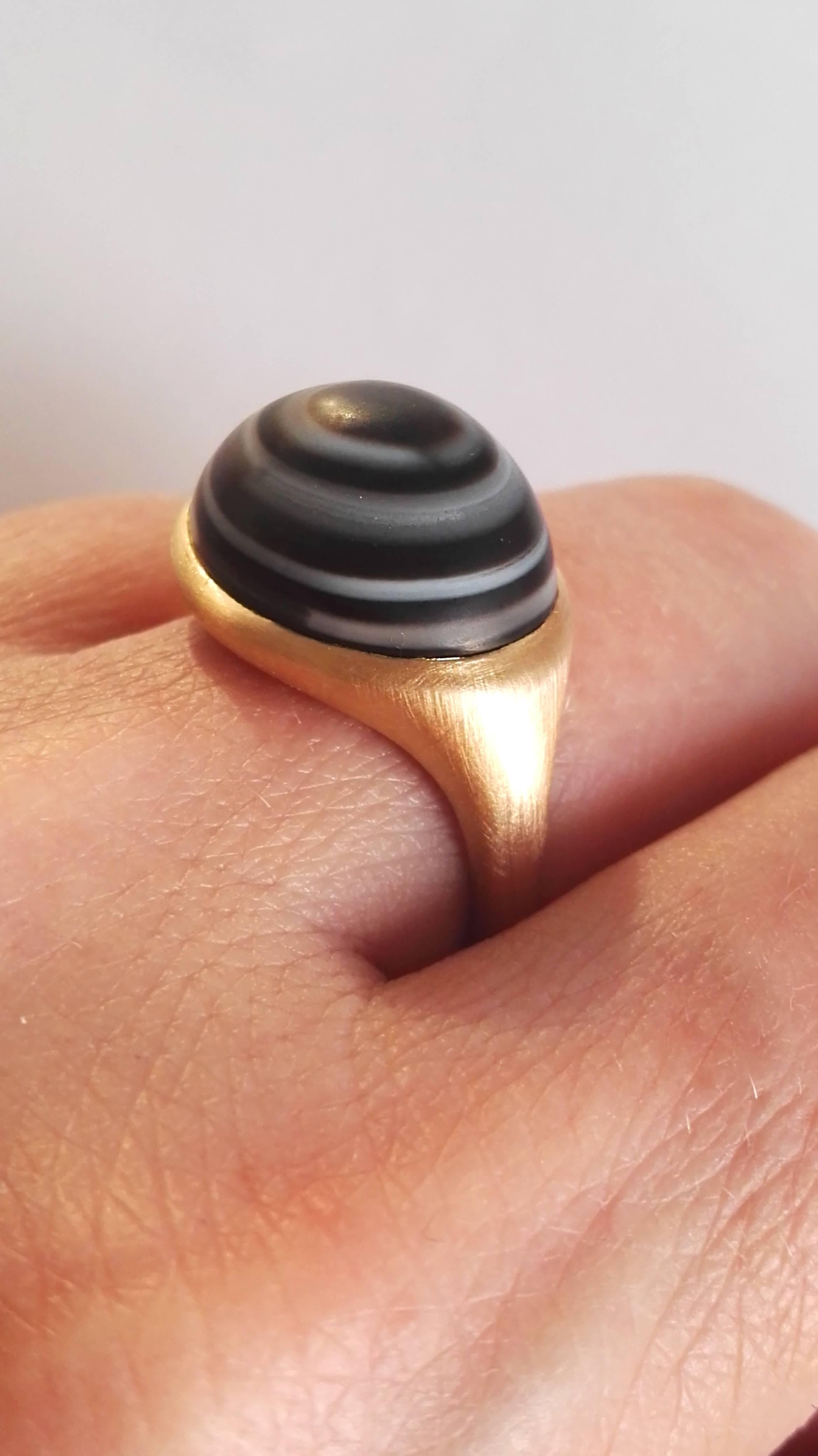 Dalben Unisex Banded Agate Gold Ring For Sale 3