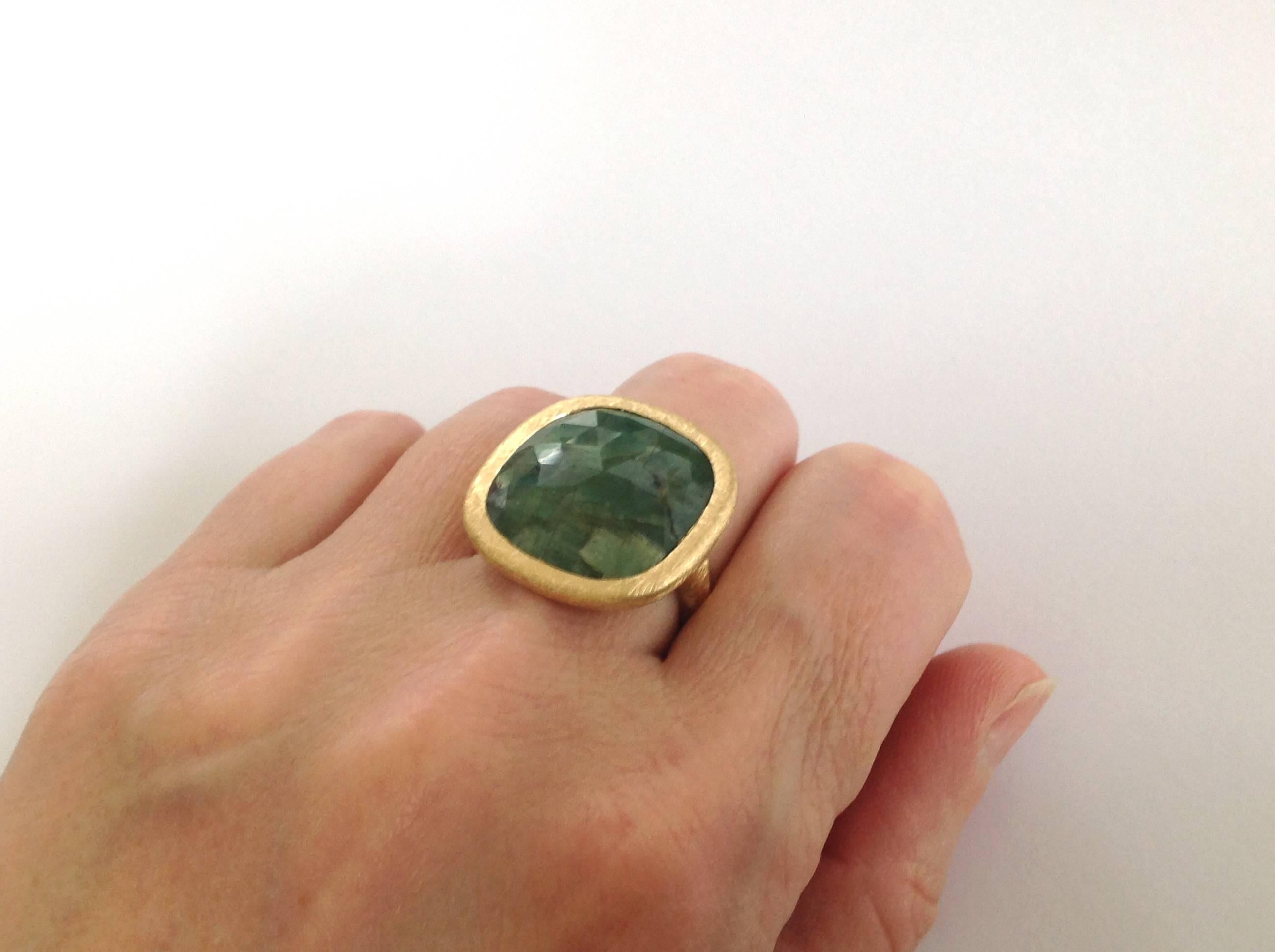 Women's or Men's Dalben Raw Emerald Slice Gold Ring