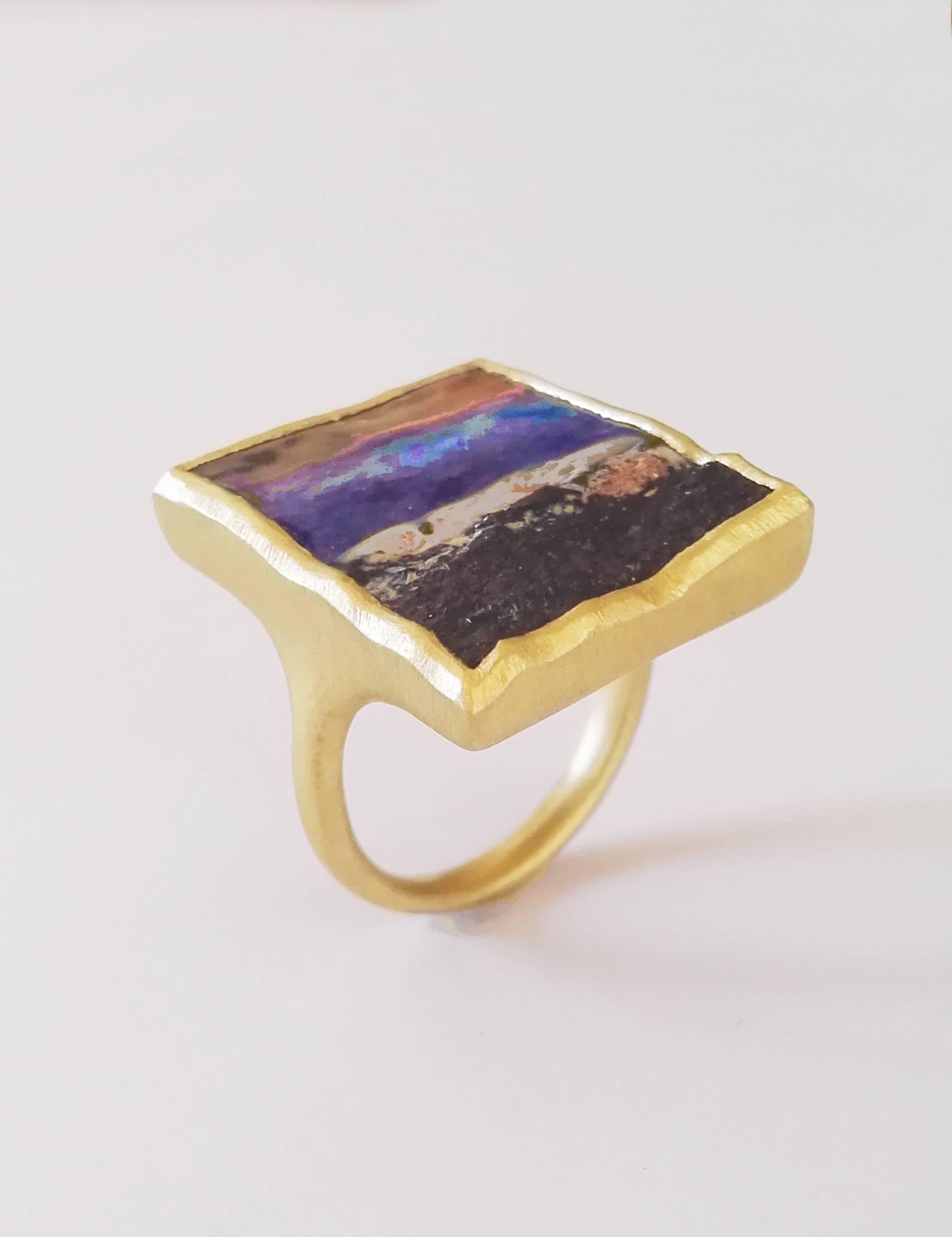 Dalben design One of a kind 18k yellow gold satin finishing ring with a 17.44 carat bezel-set Boulder Opal.
This magnificent bouder opal look like a Turner painting !
Ring size 7  1/4  - EU 55 re-sizable to most finger sizes.
The Ring has been