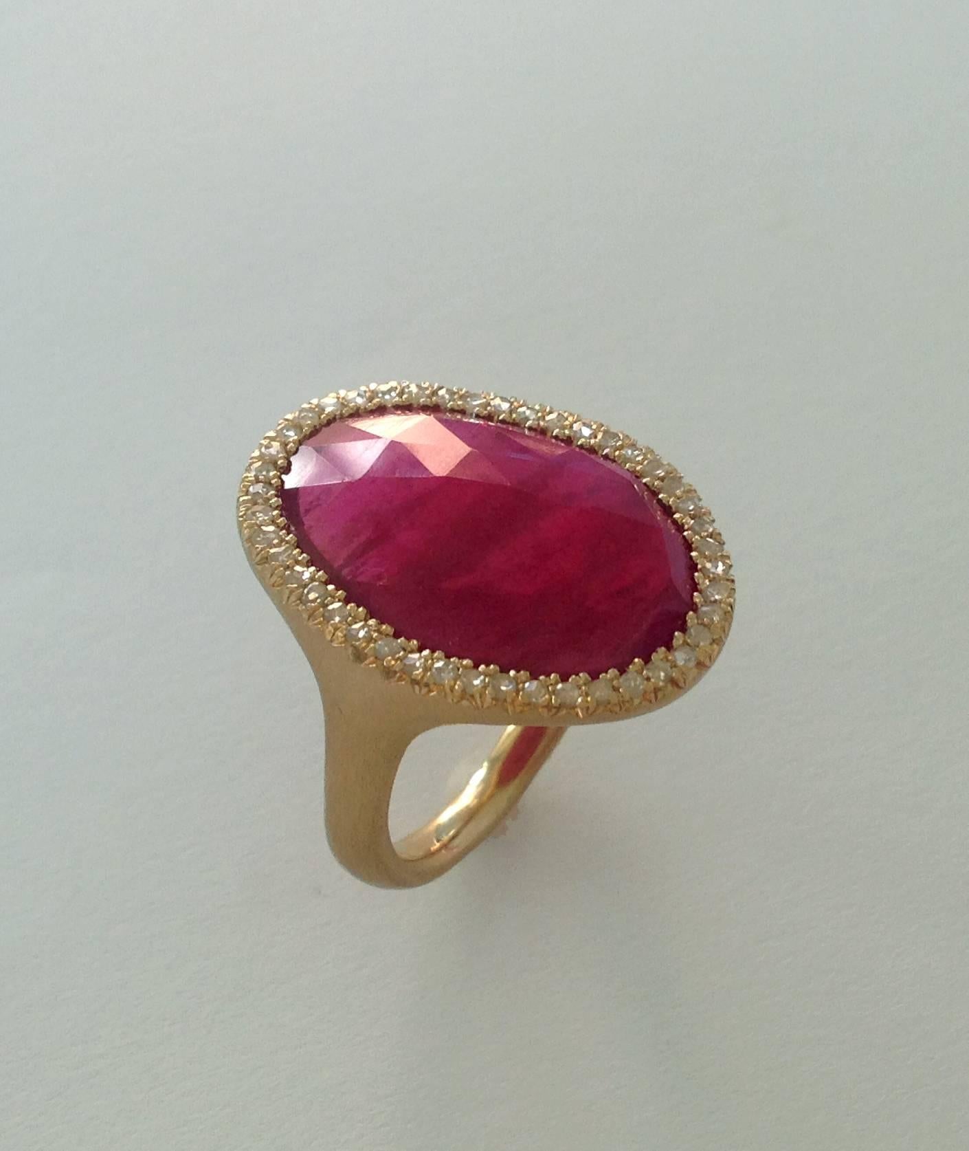 red stone gold ring design