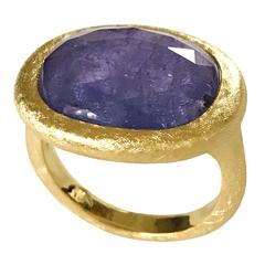 Dalben Tanzanite Scratch Engraved Gold Ring 9