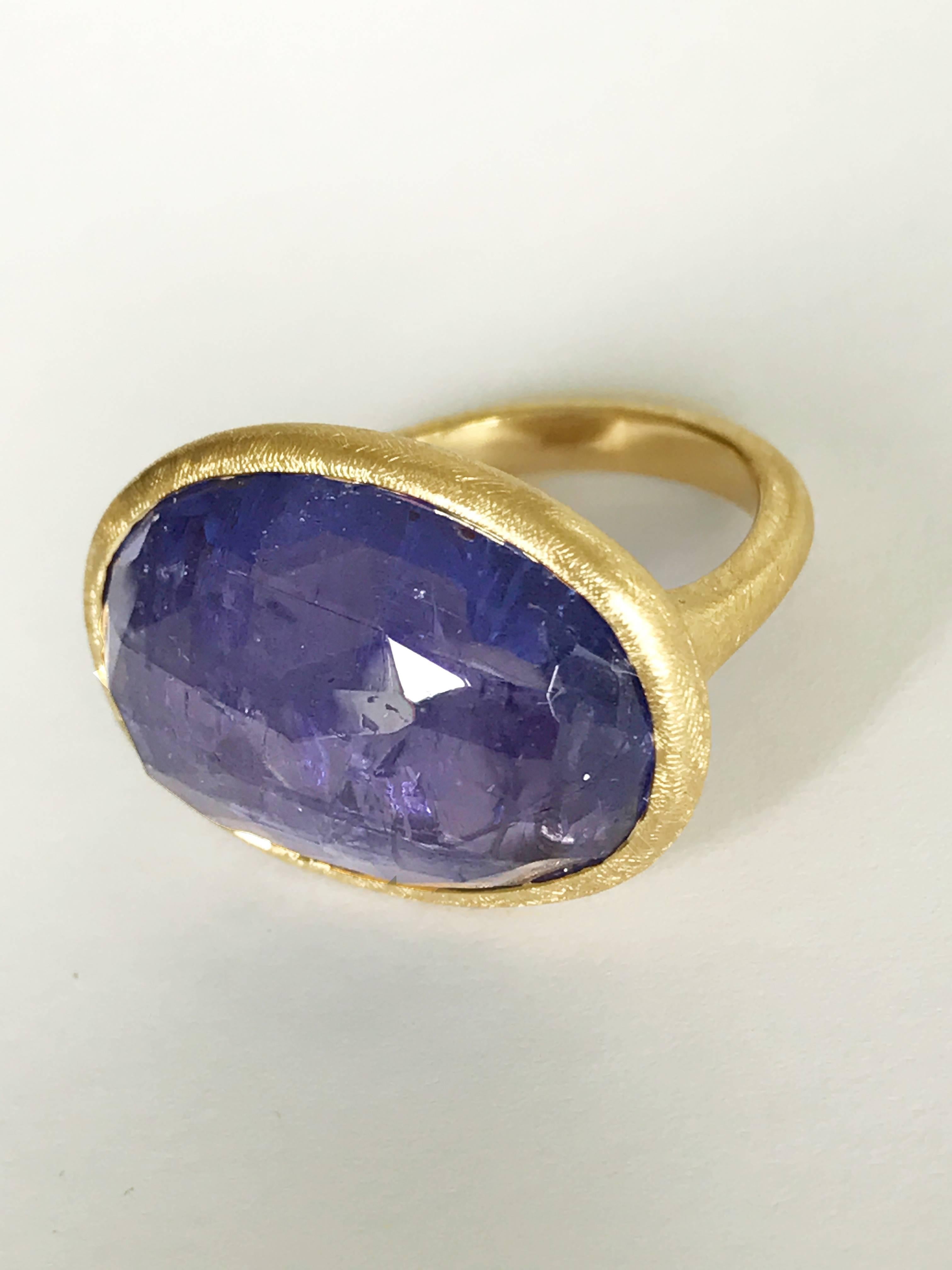 does tanzanite scratch easily