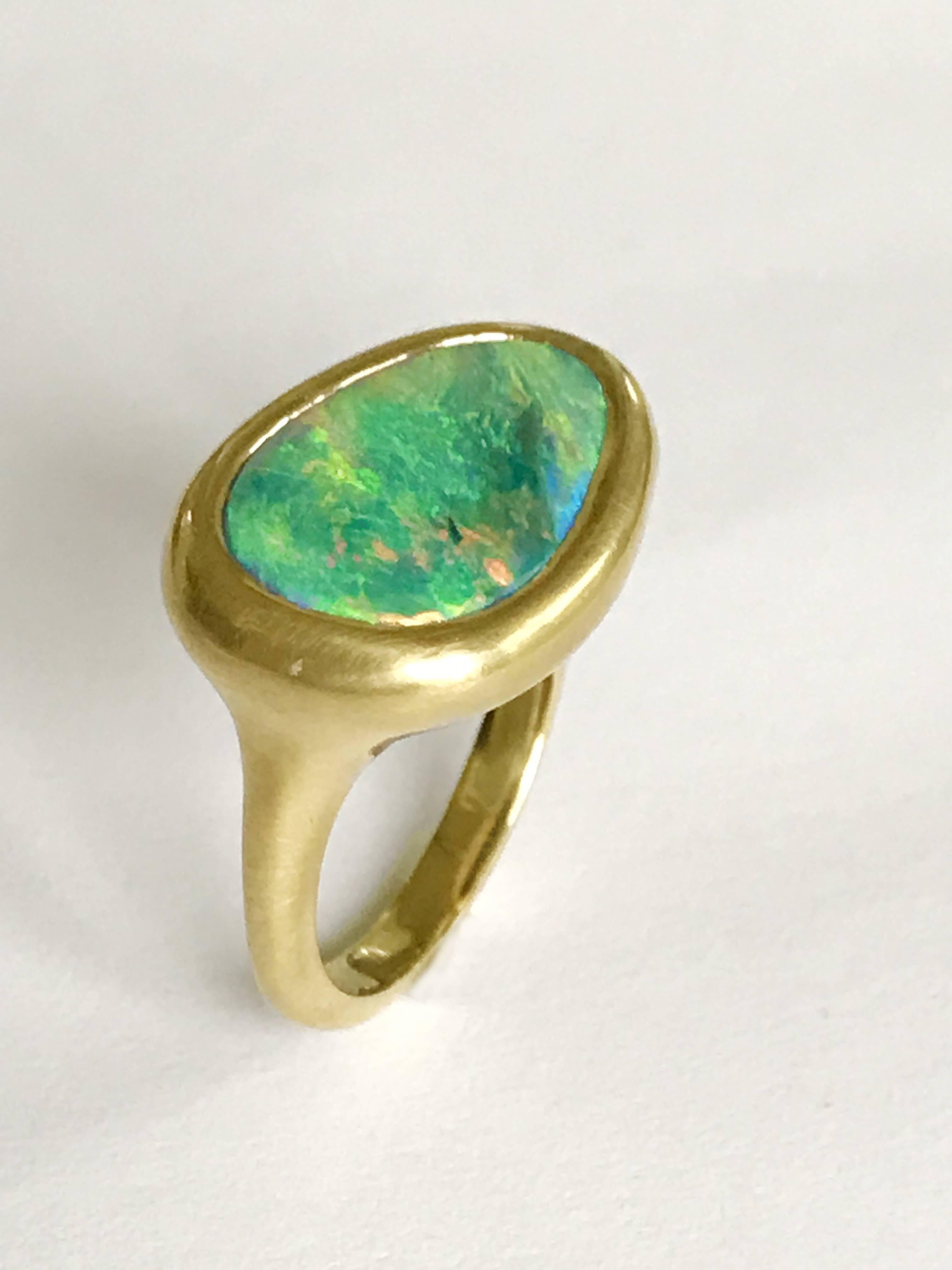 Dalben Australian Opal Yellow Gold Ring In New Condition For Sale In Como, IT