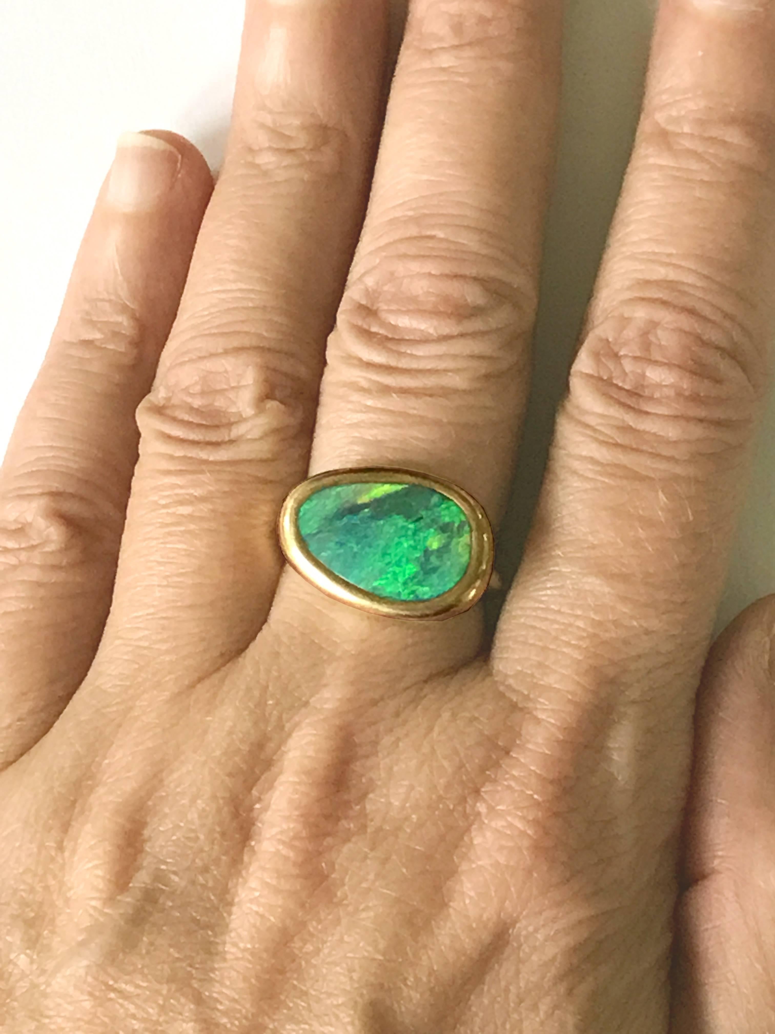 Women's Dalben Australian Opal Yellow Gold Ring For Sale