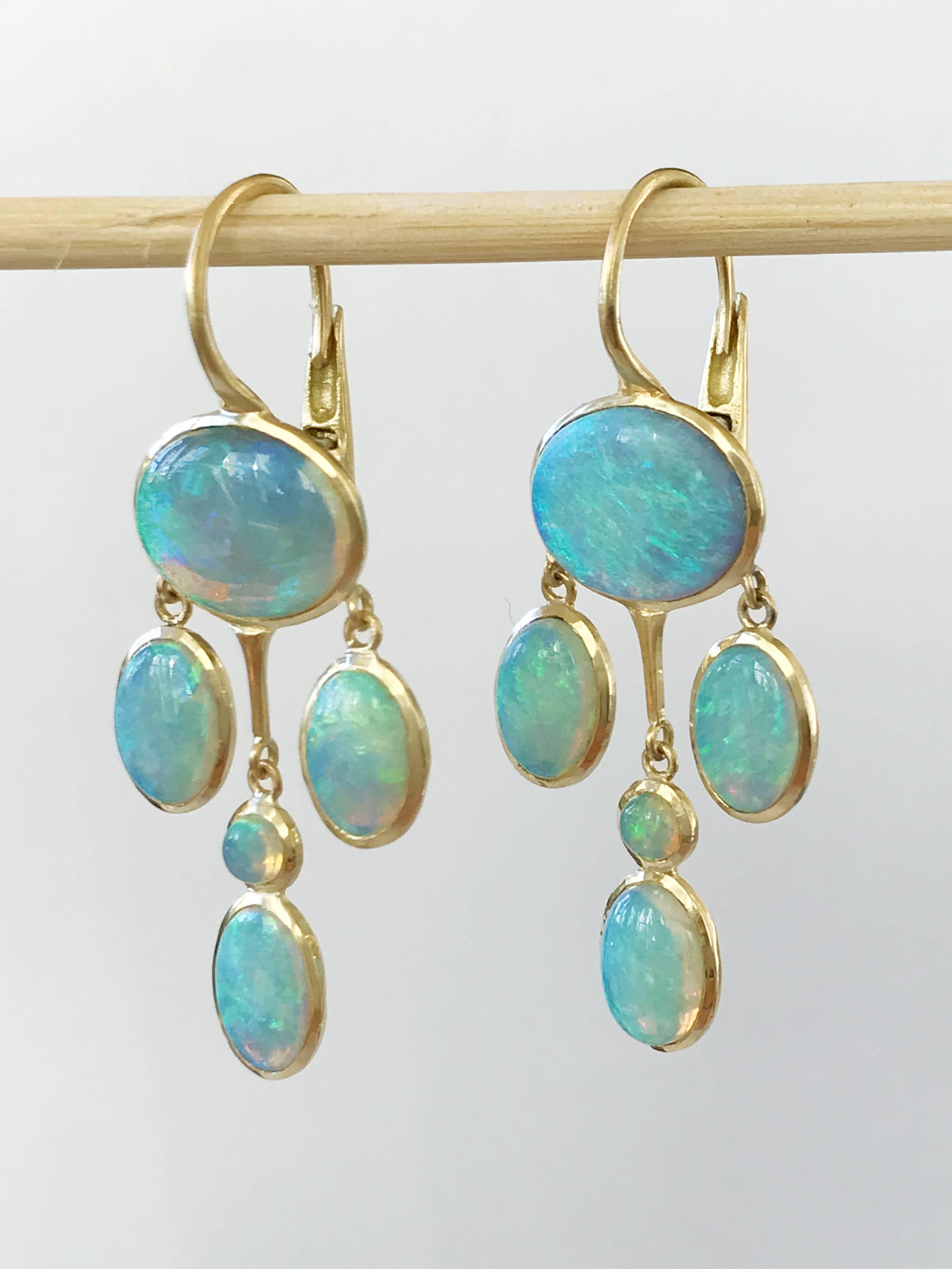 Dalben design 18k yellow gold semi lucid finishing earrings with 10 bezel set Australian Opals .  
Dimension:  
width 14,8 mm , height without leverback 28,2 mm  
The earrings has been designed and handcrafted in our atelier in Como Italy with a