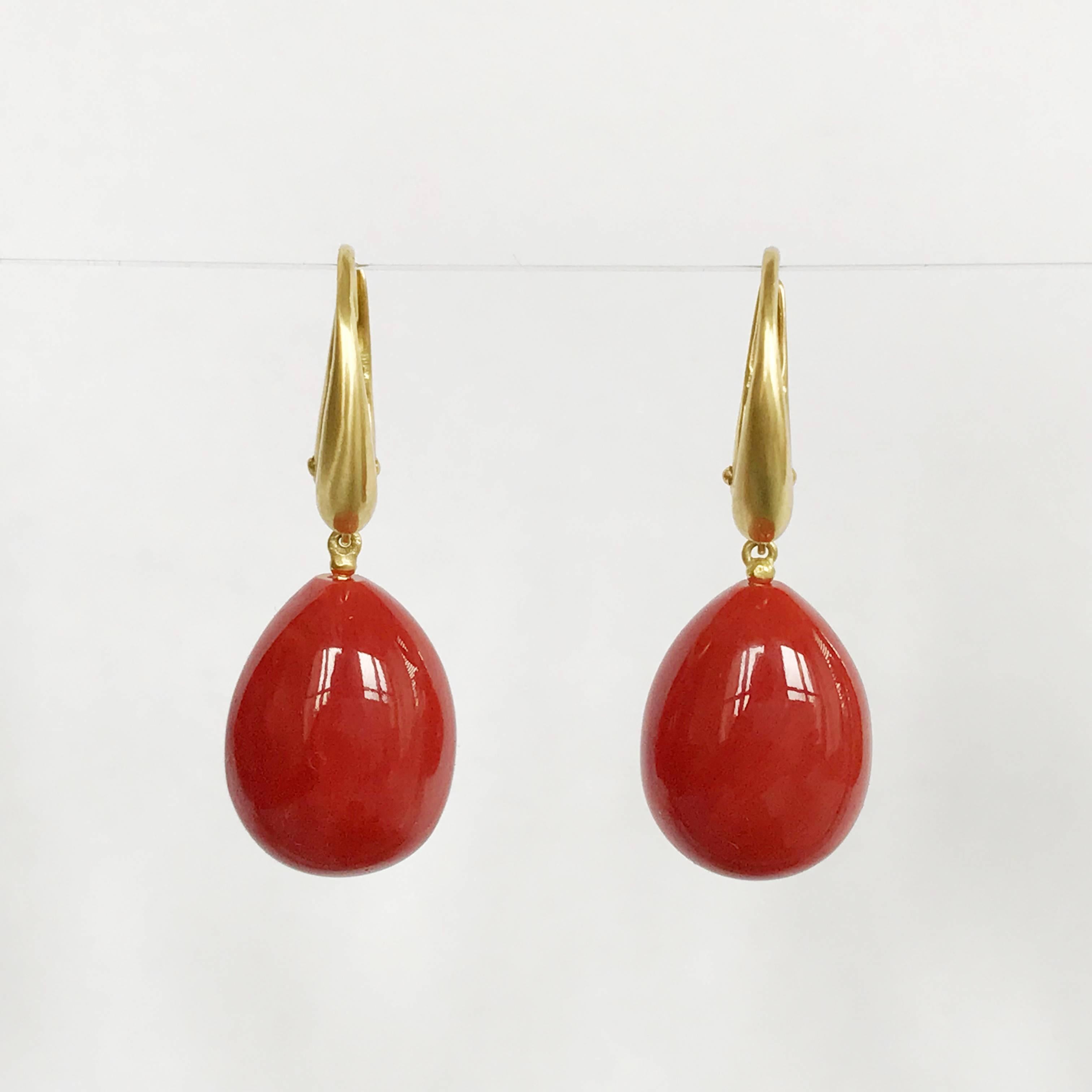 Women's Dalben Design Drop Shape Mediterranean Red Coral Yellow Gold Earring