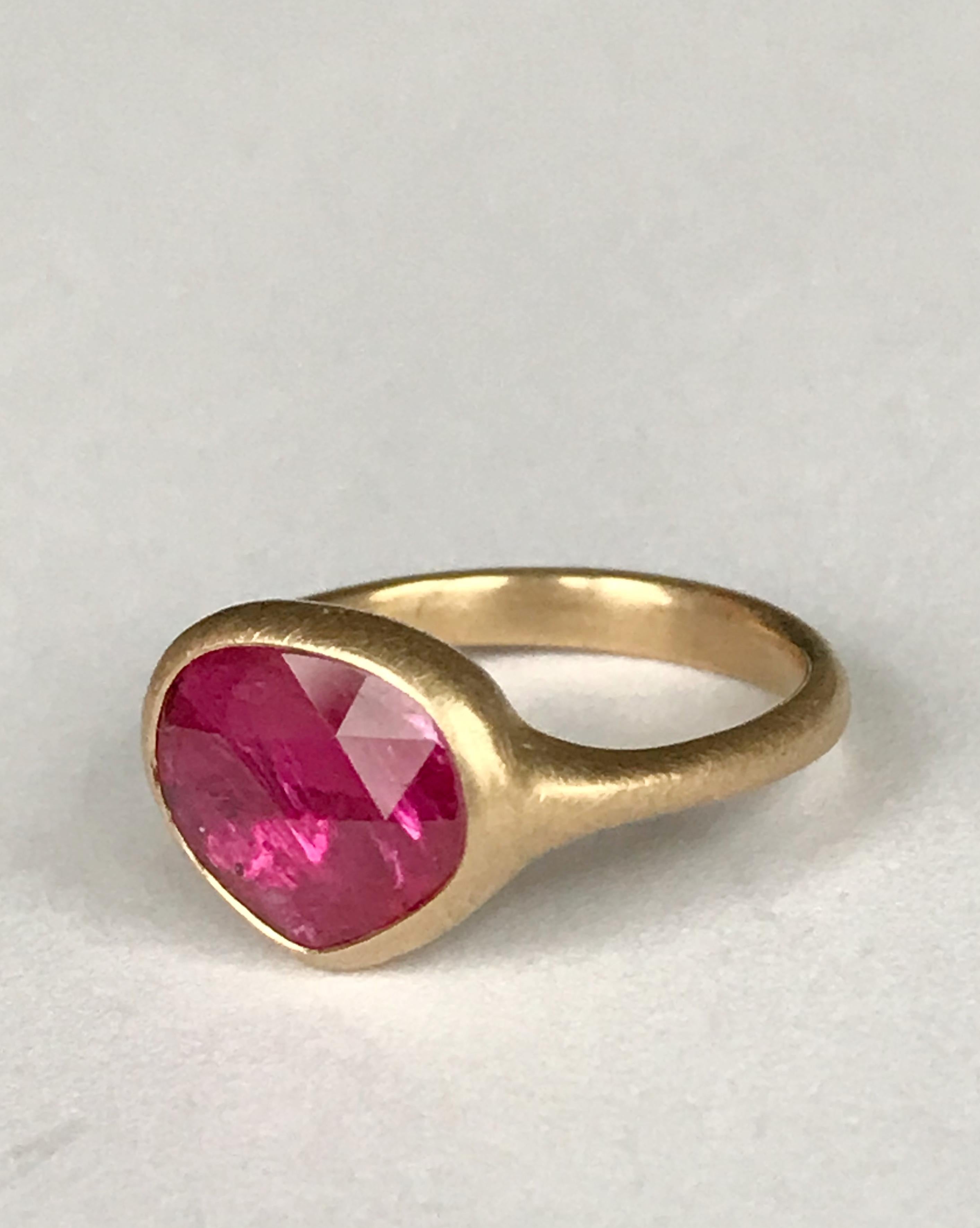 Dalben design One of a Kind 18k yellow gold matte finishing ring with a 1,69 carat bezel-set drop shape rose cut slice ruby. 
The ruby shape remind  a stylized heart.
Ring size 6 3/4 USA - EU 54 re-sizable to most finger sizes. 
Bezel stone