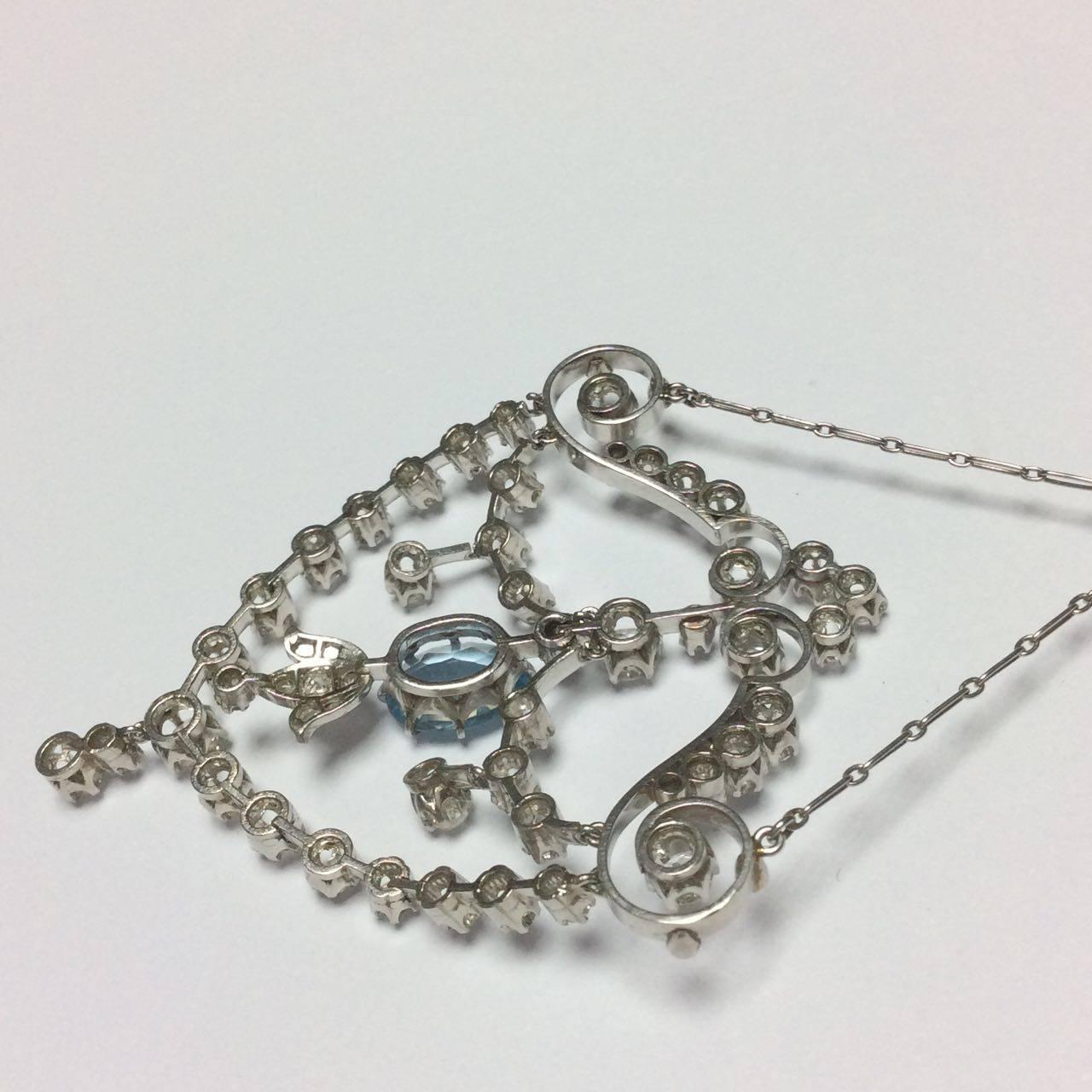 1900s Diamonds Aquamarine Platinum Necklace For Sale 1