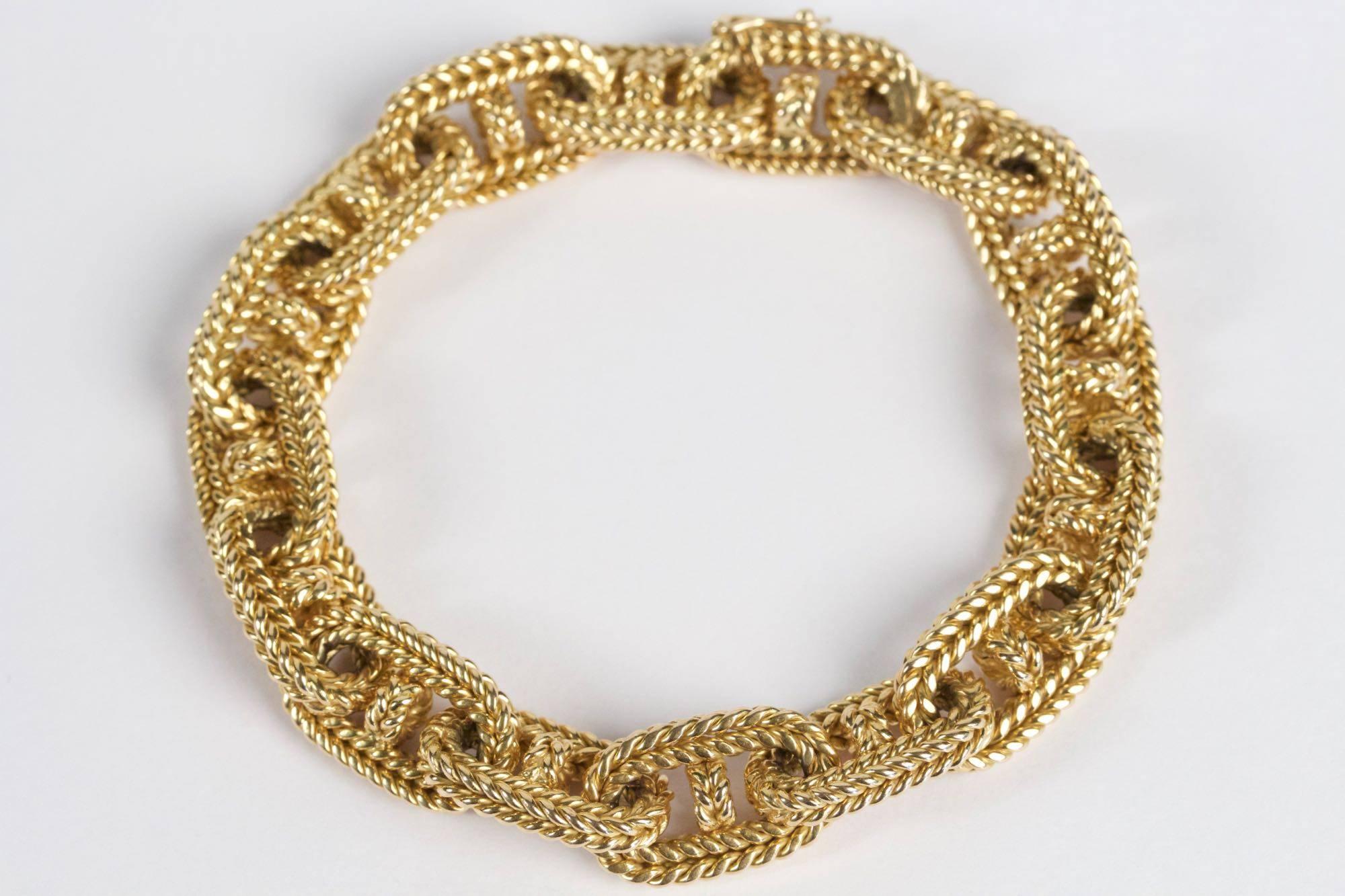 1960s Gold Chain Link Bracelet 4