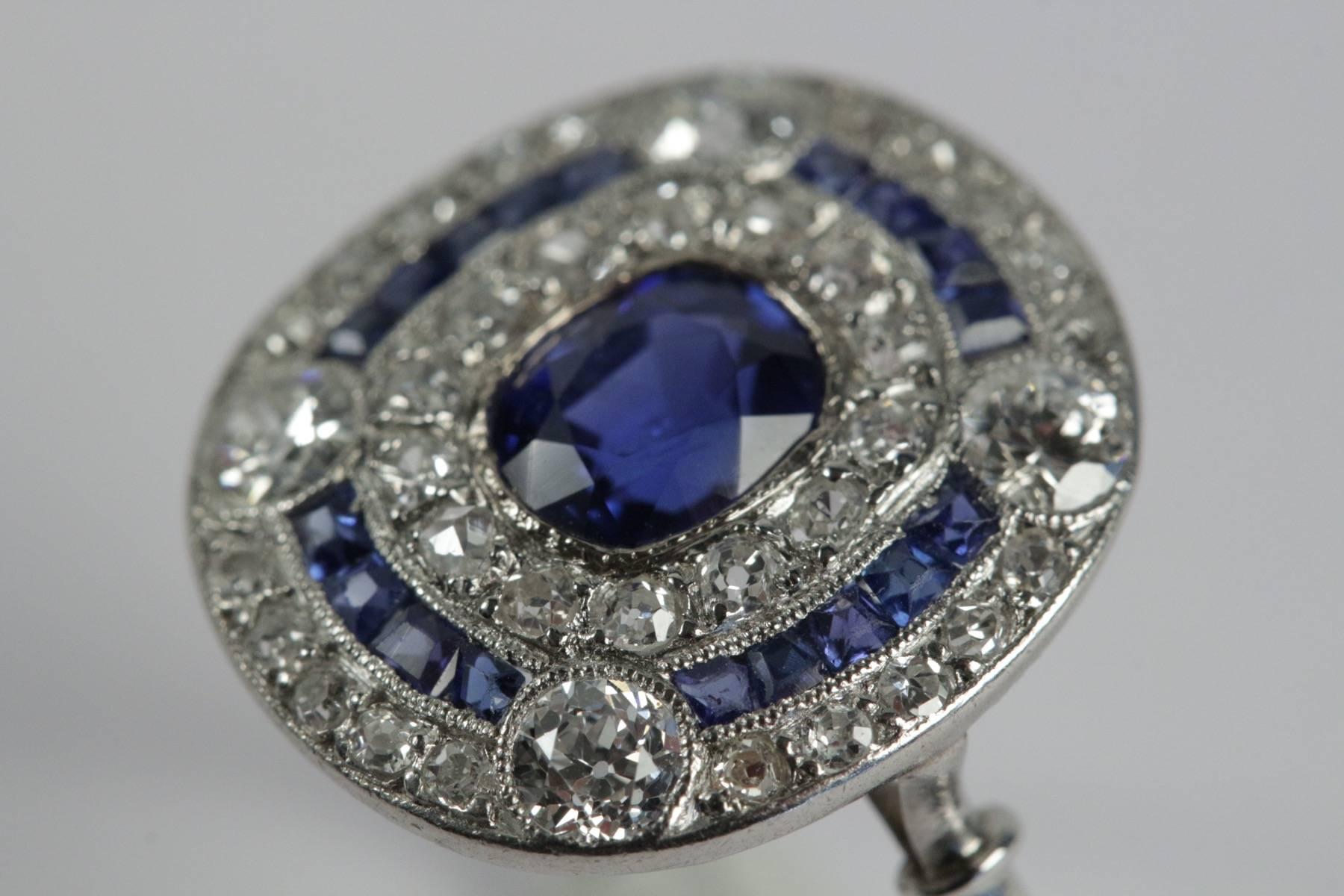 1910s French Belle Epoque Natural Sapphire Diamond Platinum Ring In Excellent Condition In Saint-Ouen, FR
