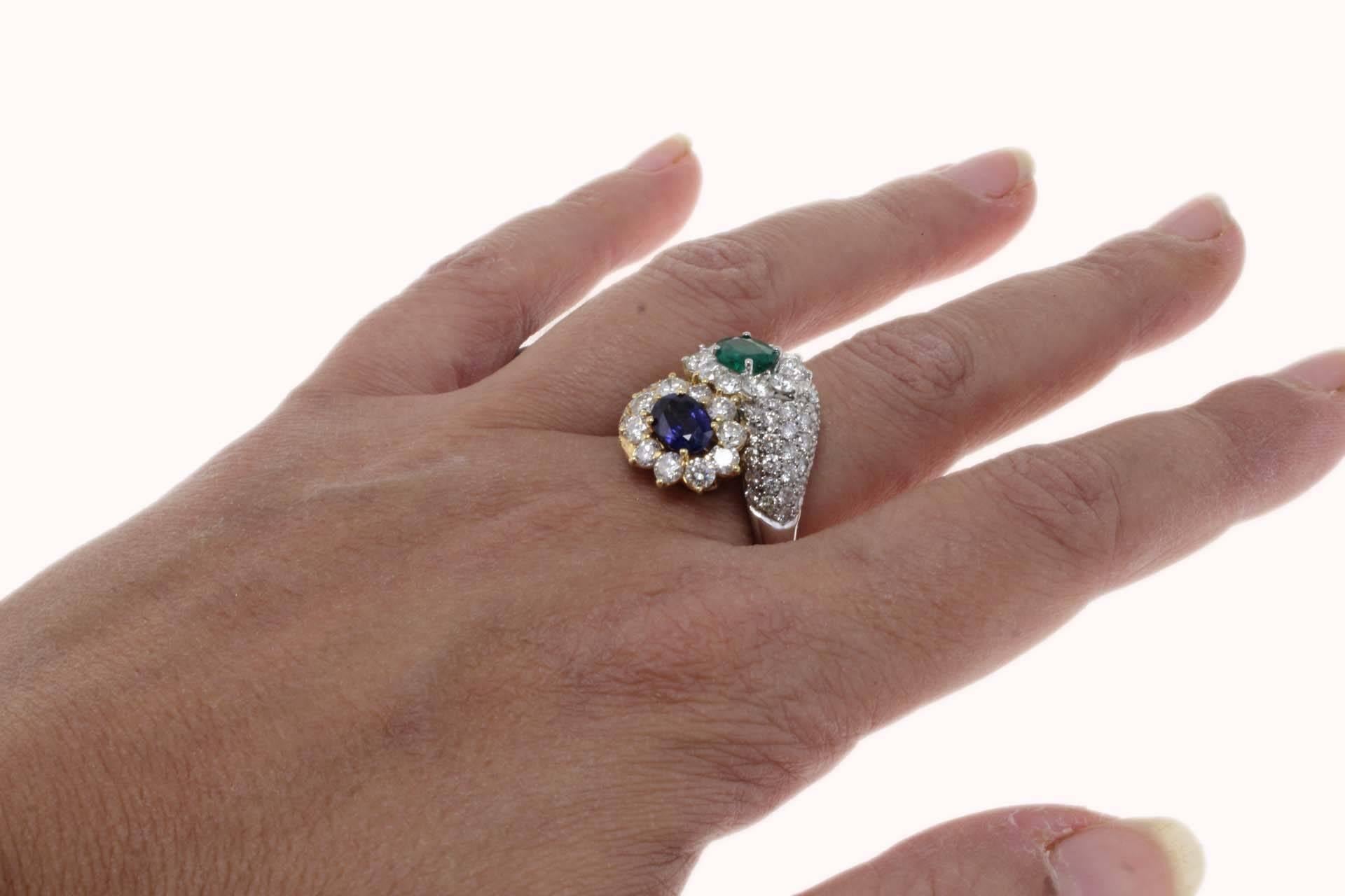 Women's 4.52 ct  Diamonds, 1.88 ct Blue Sapphire Emerald Yellow White Gold Fashion Ring