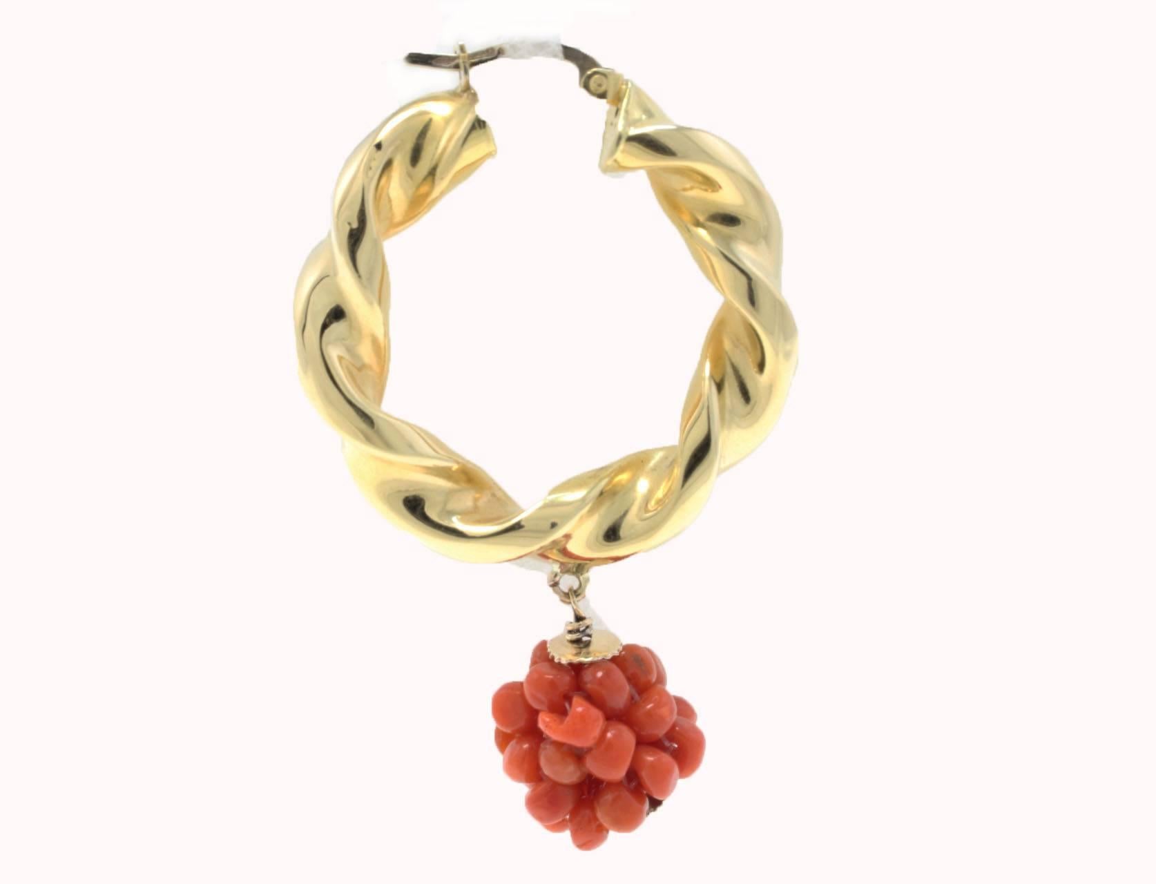 Retro Red Coral, 18K Yellow Gold Hoop Earrings