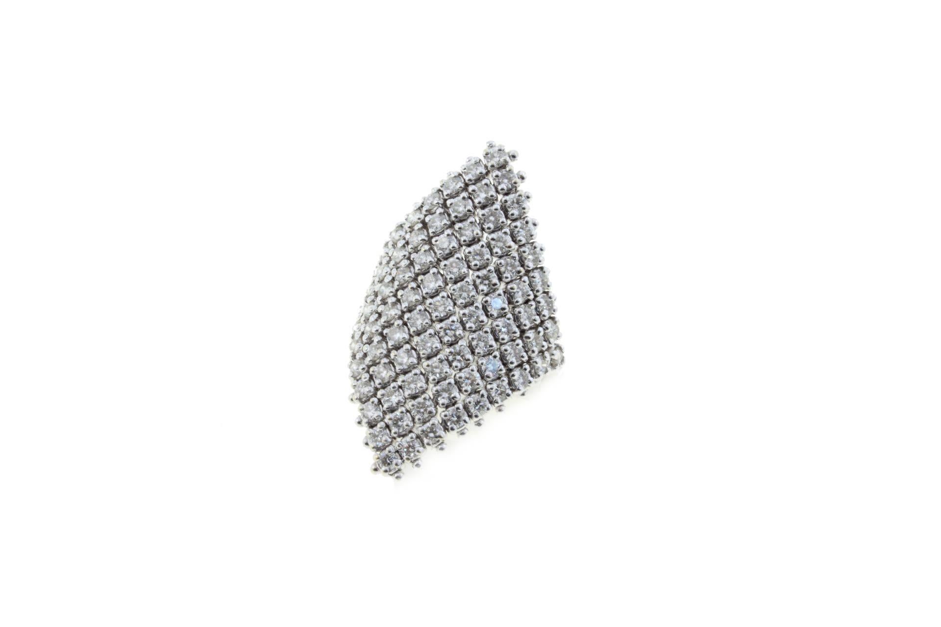 Brilliant Cut 3, 46 carat Diamonds 18 kt White Gold and Diamonds Fashion Ring For Sale