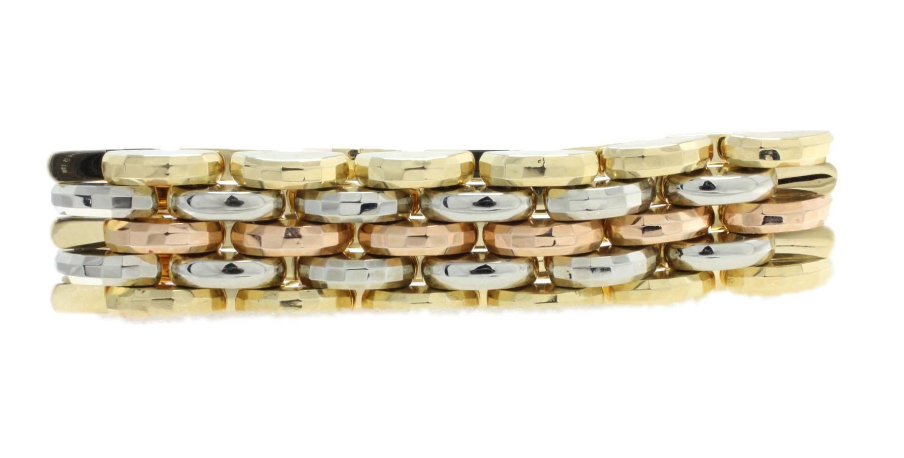 SHIPPING POLICY: 
No additional costs will be added to this order. 
Shipping costs will be totally covered by the seller (customs duties included).

Graceful and classic retro bracelet with a row of arch in 18 Kt rose gold,  a row of arch in 18 Kt