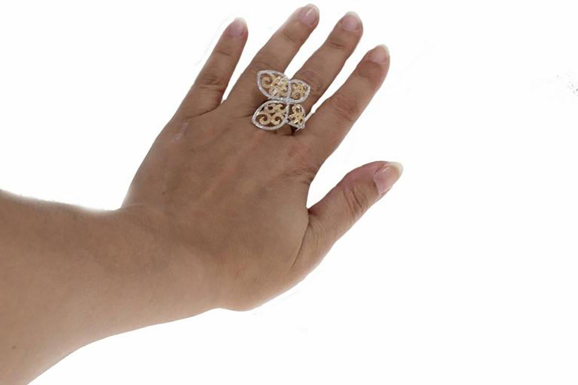 Anillo de oro de 18 quilates Mariposa de diamantes Retro