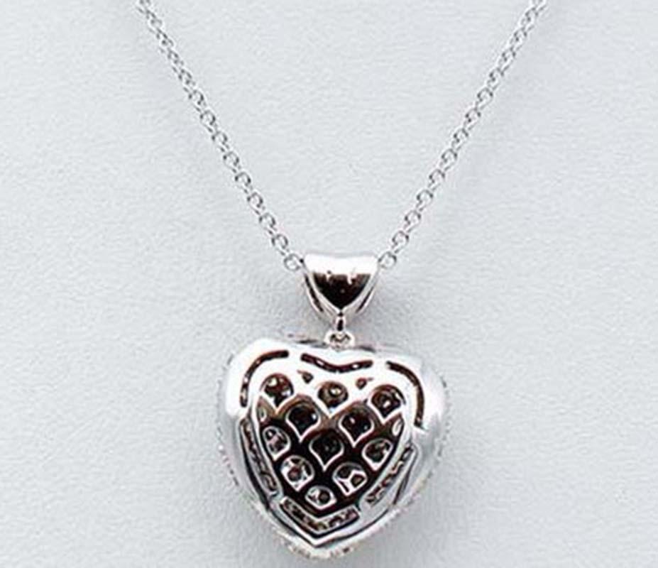 Brilliant Cut Diamonds, 18 Karat White Gold Heart Shape Pendant Necklace