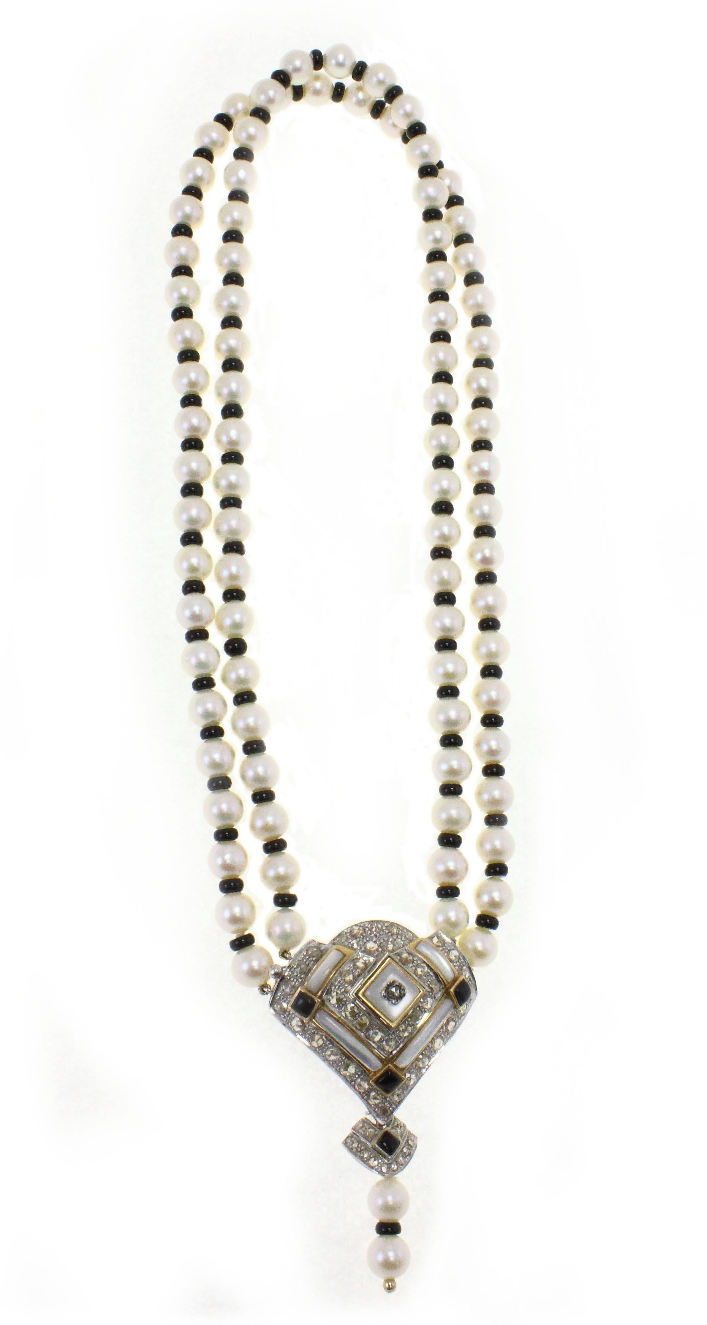 Collier multibrins en or avec perles, onyx, pierres blanches et diamants Bon état - En vente à Marcianise, Marcianise (CE)