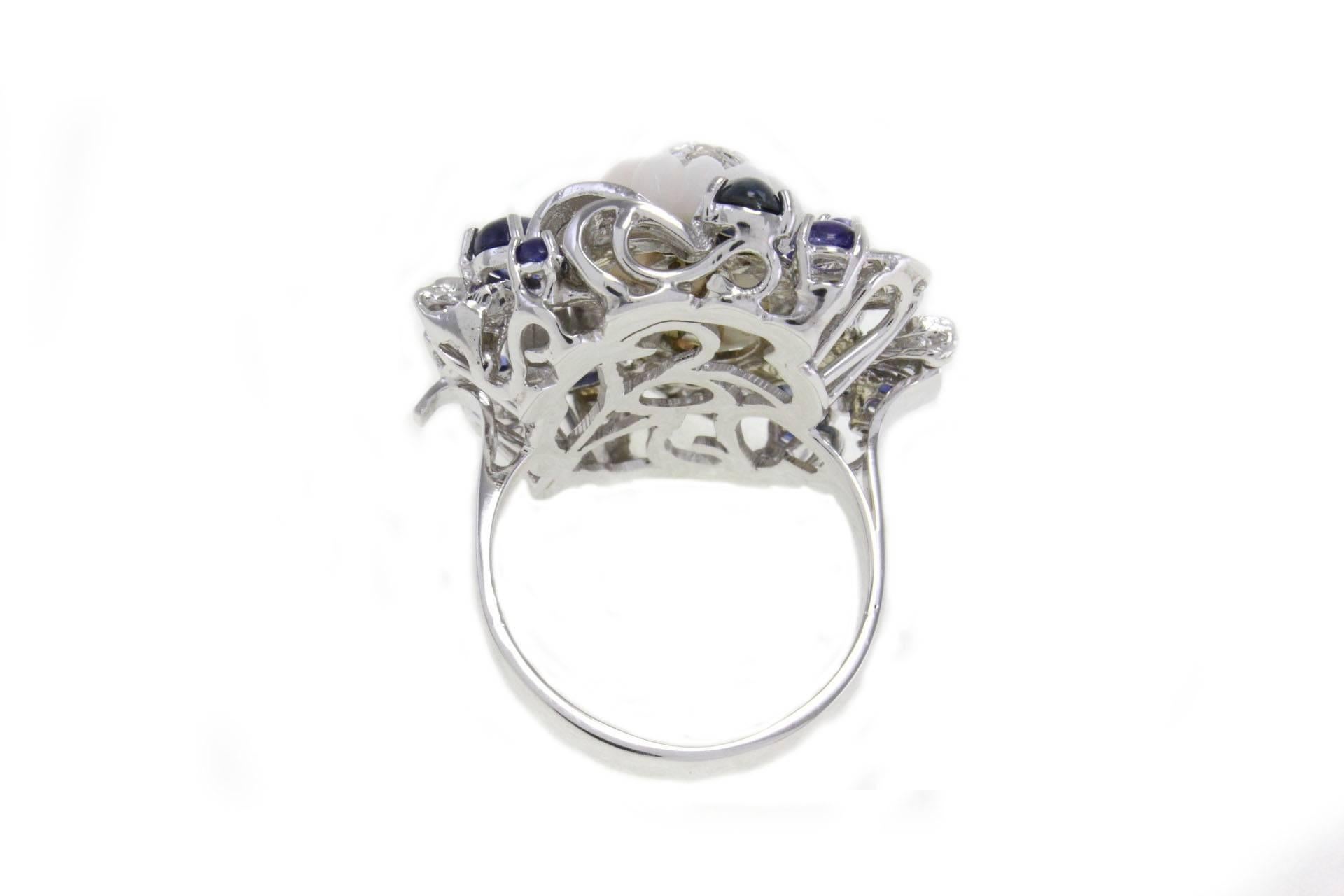 Retro Diamond Sapphire Coral and Gold Ring For Sale