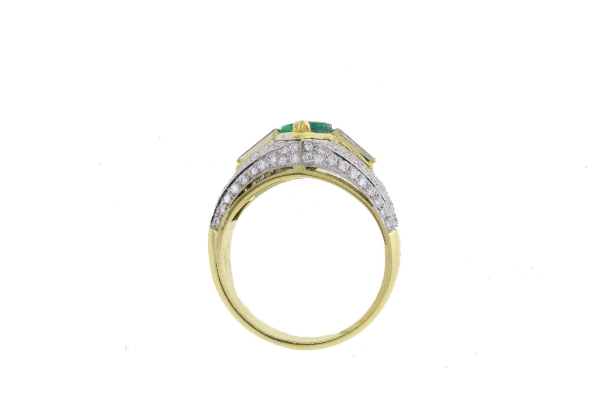 Brilliant Cut ct 2, 68 Emerald and ct 2, 62 Diamond 18 kt Gold Ring