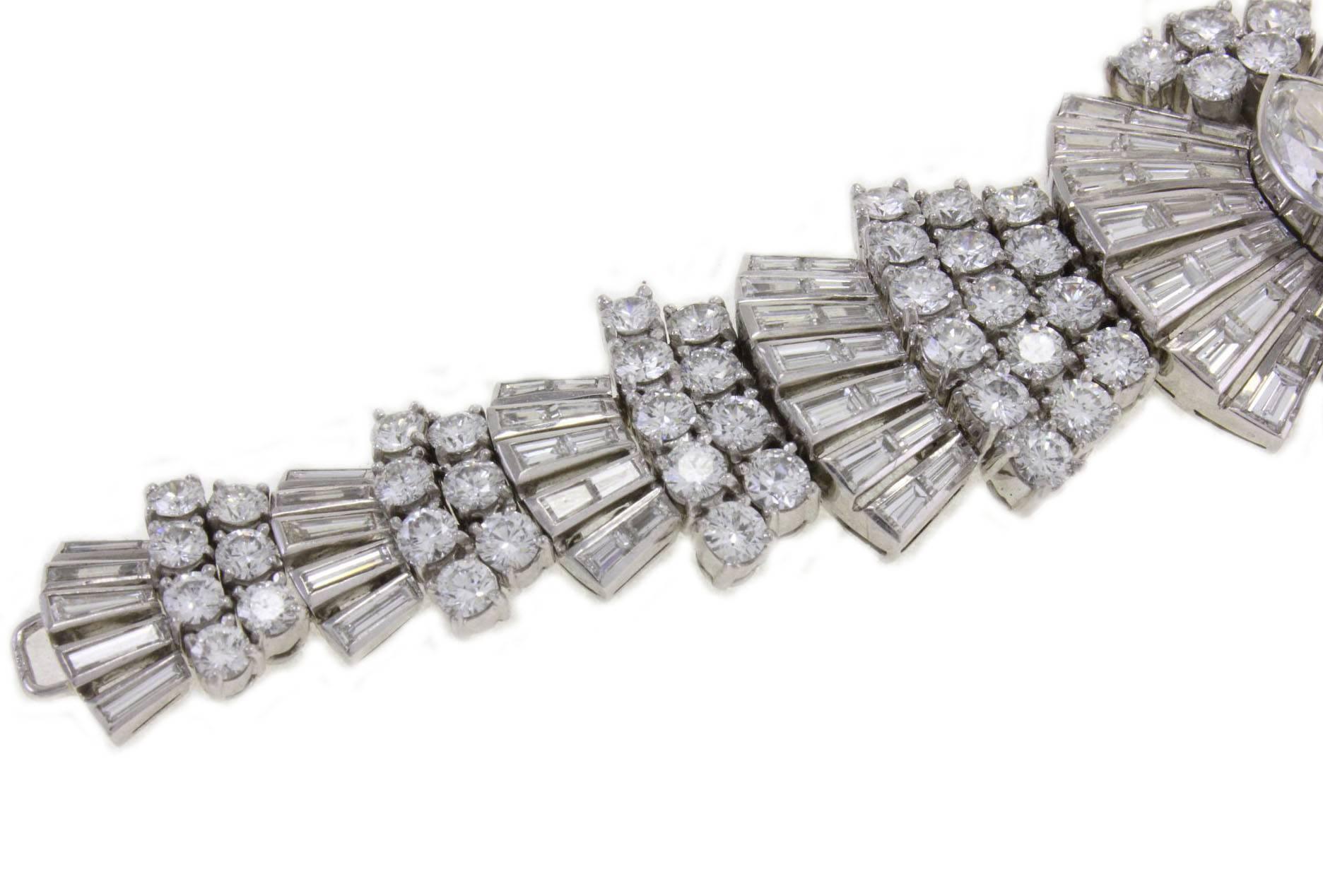 Women's Retro Diamond Platinum Bracelet For Sale