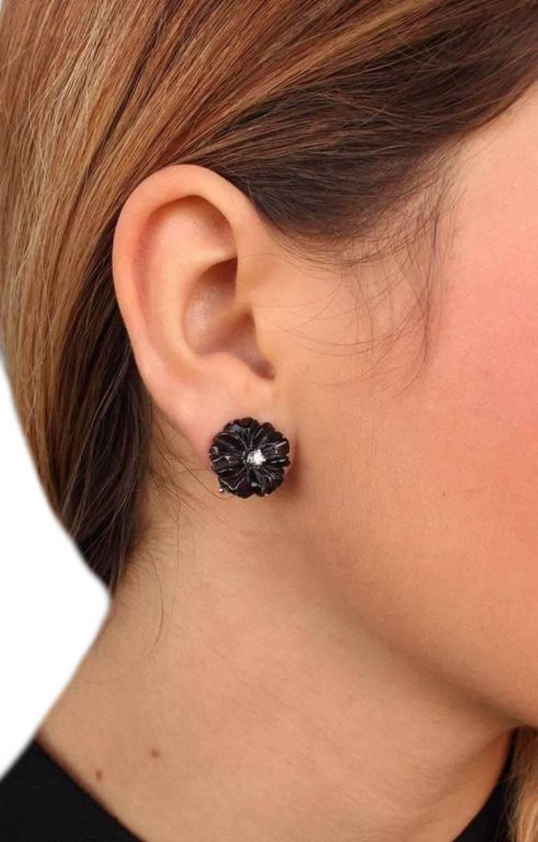 Luise Diamond & Black Agate Daisy Earrings In Good Condition In Marcianise, Marcianise (CE)
