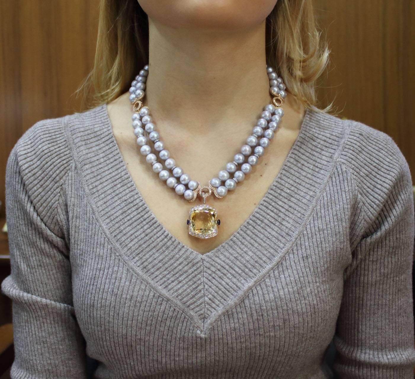 Square Topaz Grey Pearl Gold Necklace 1