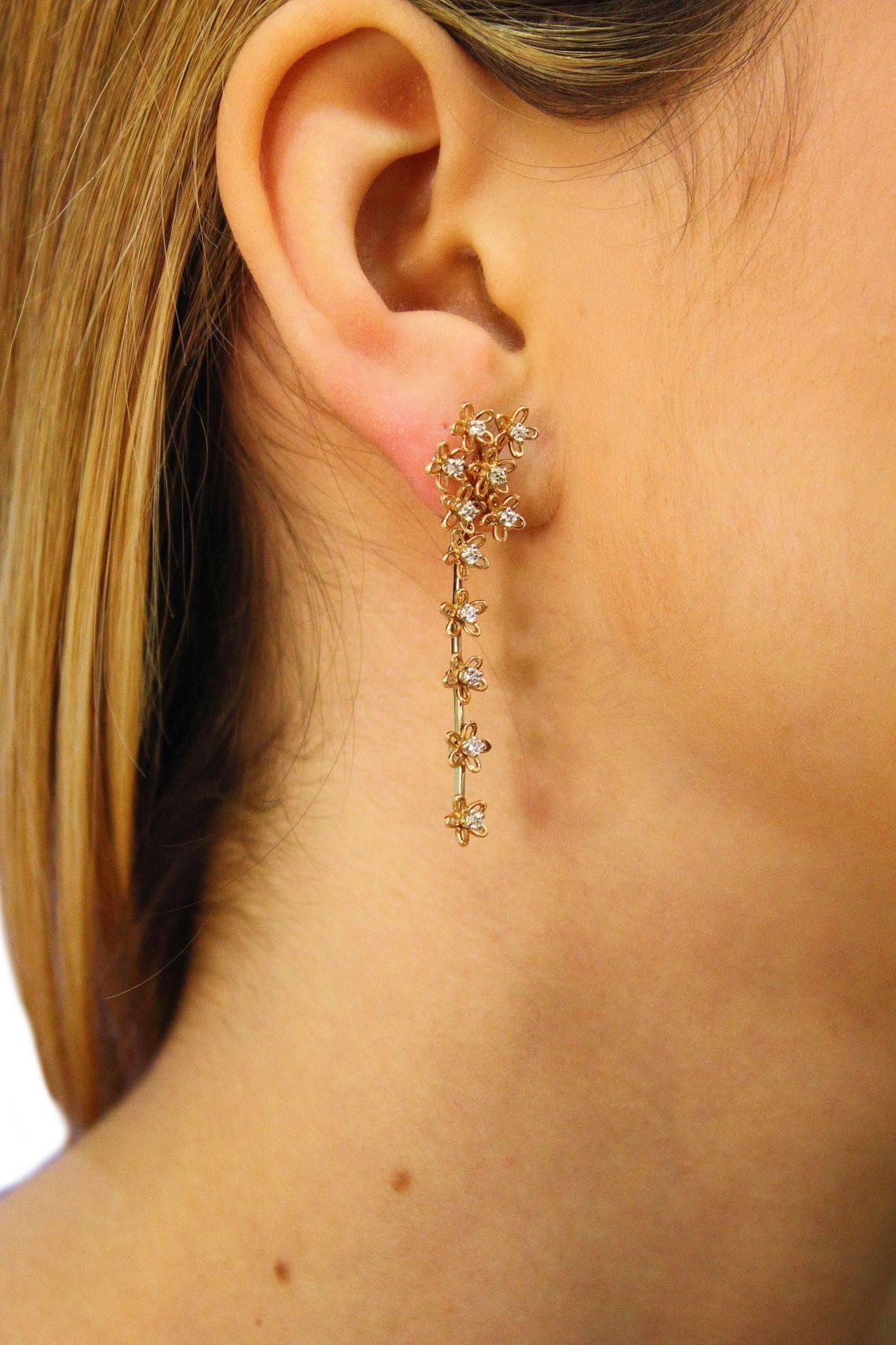 Women's Luise Diamond Daisy Chain Earrings