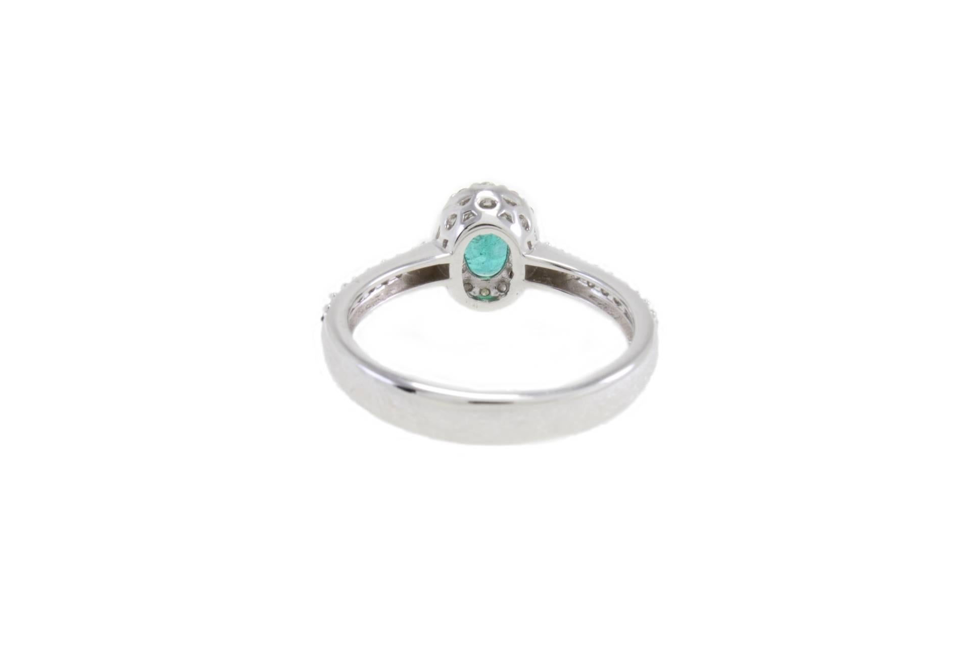 Modern Emerald Diamond Gold Solitaire Ring