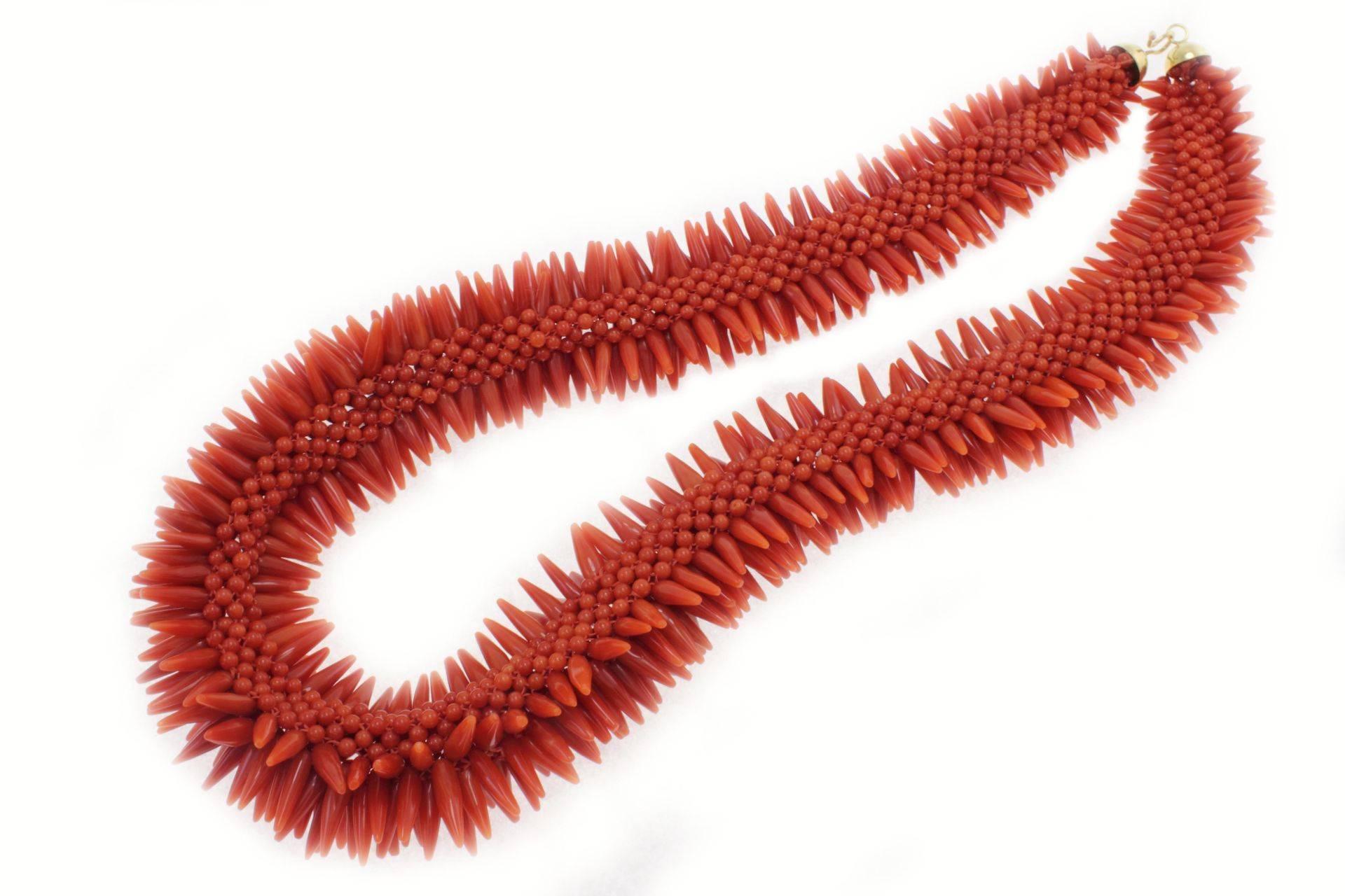 Retro Mediterranean Coral Gold Necklace