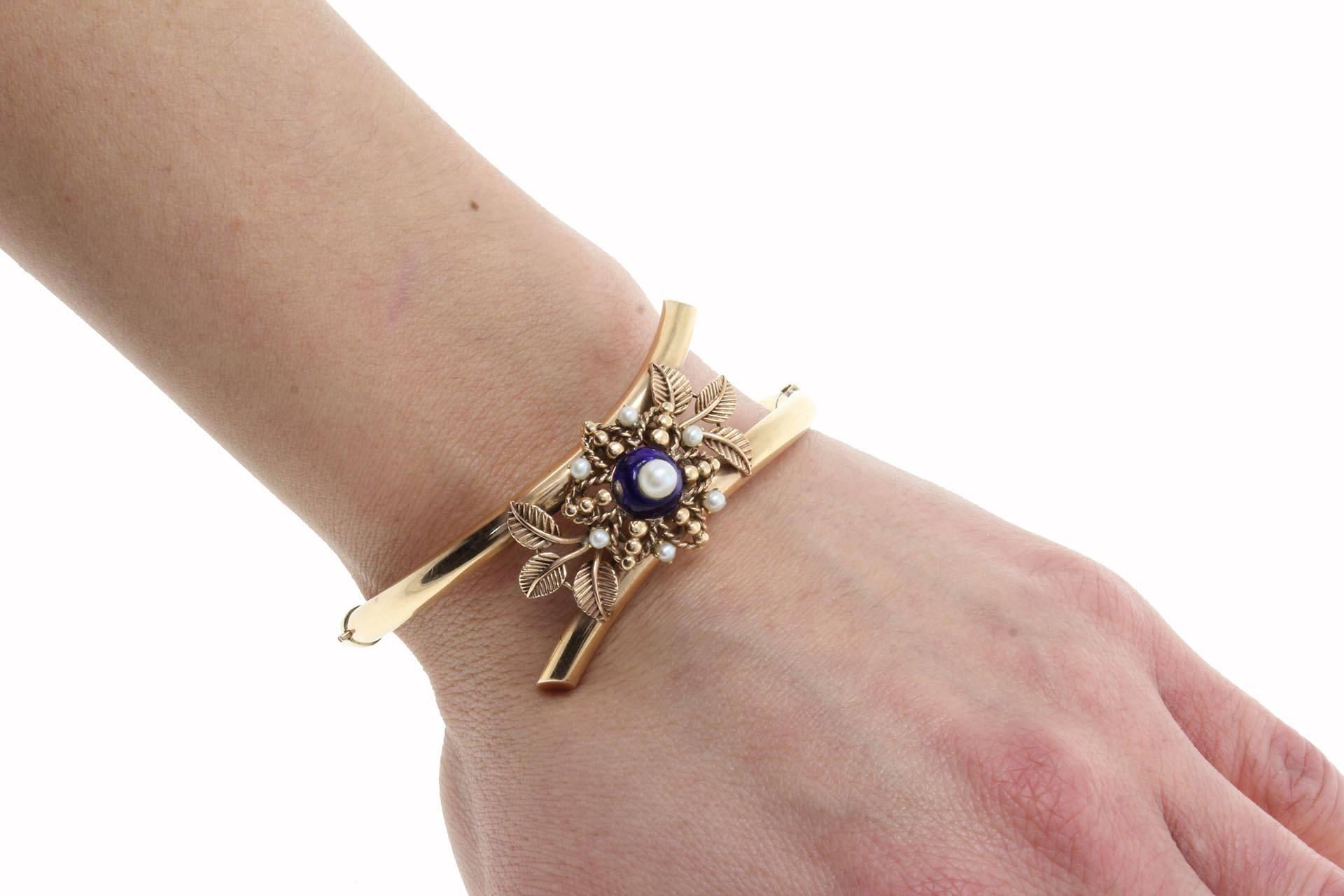 Kleines Perlen-Gold-Blumenarmband im Zustand „Gut“ im Angebot in Marcianise, Marcianise (CE)