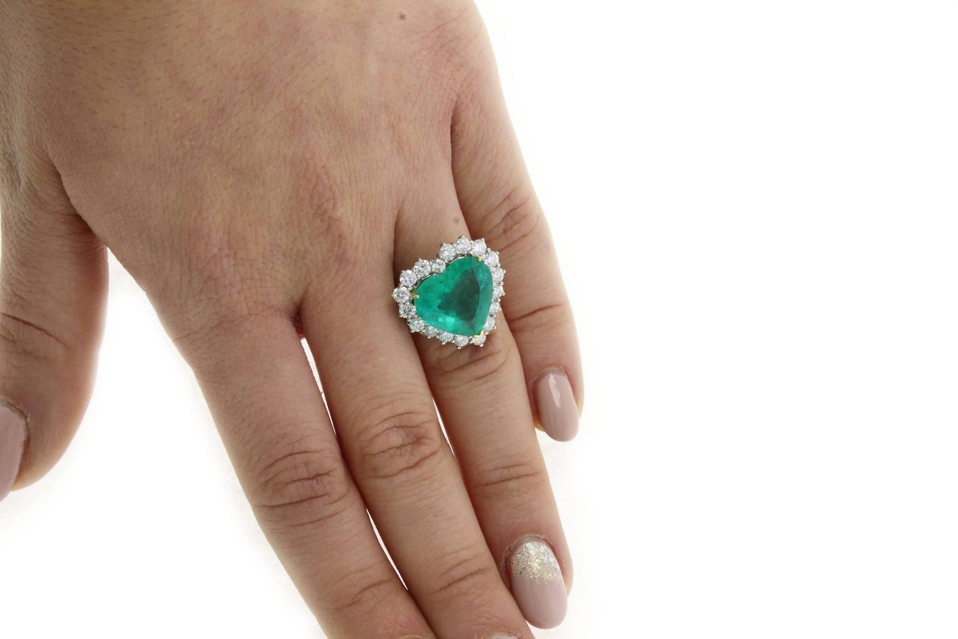 Mixed Cut  Diamonds Emerald Heart Fashion Ring